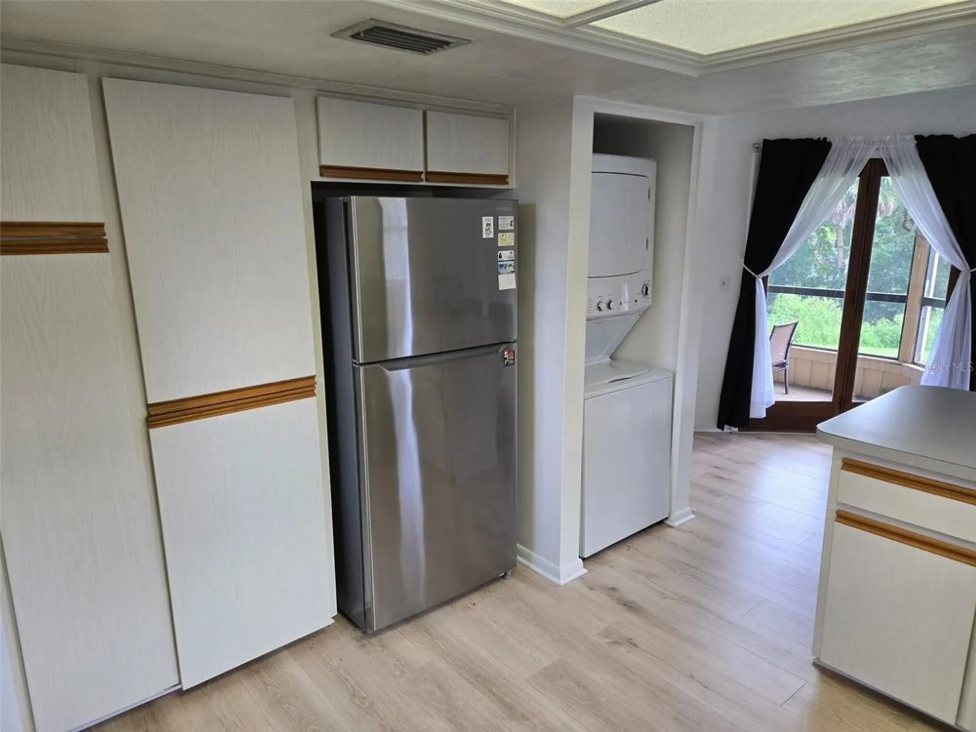 Property Slideshow image 6 of 37 | 133 blue heron dr d, Daytona Beach, FL, 32119