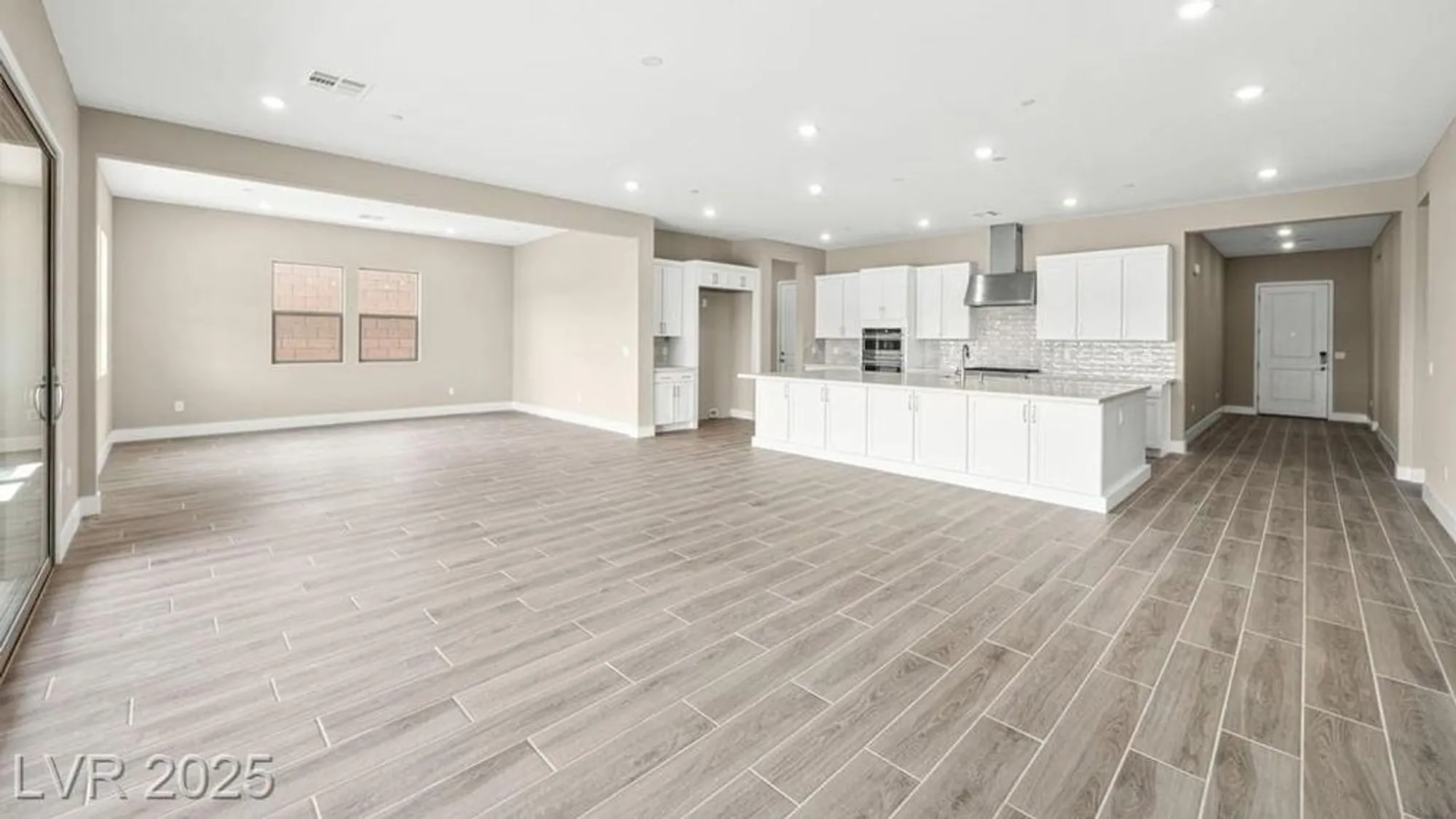 Property Slideshow image 13 of 50 | 243 paraggi bay dr, Henderson, NV, 89011