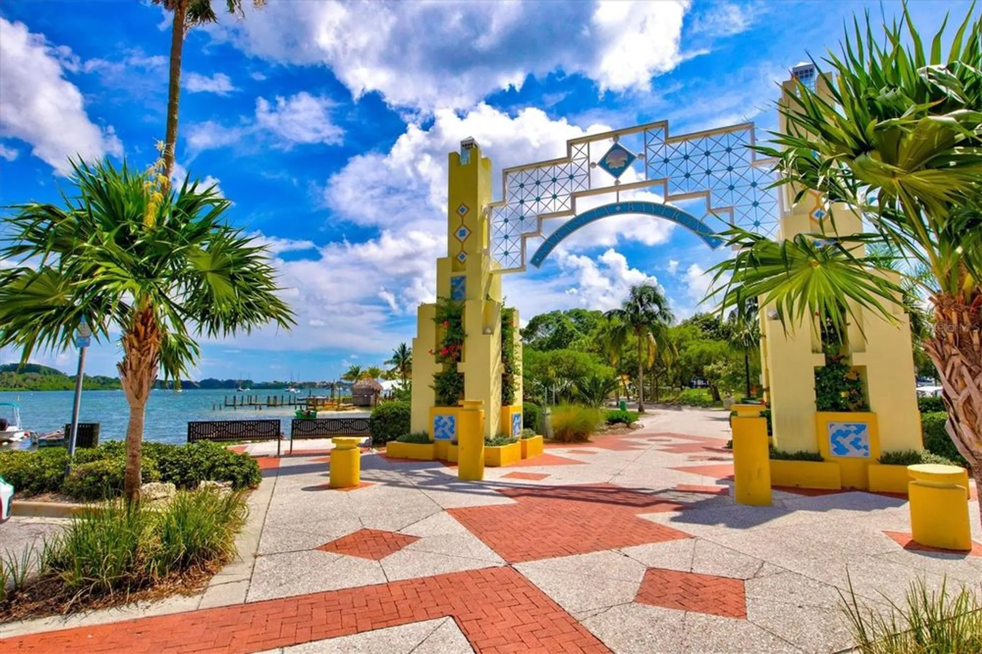 Property Slideshow image 73 of 82 | 7461 w country club dr 408, Sarasota, FL, 34243