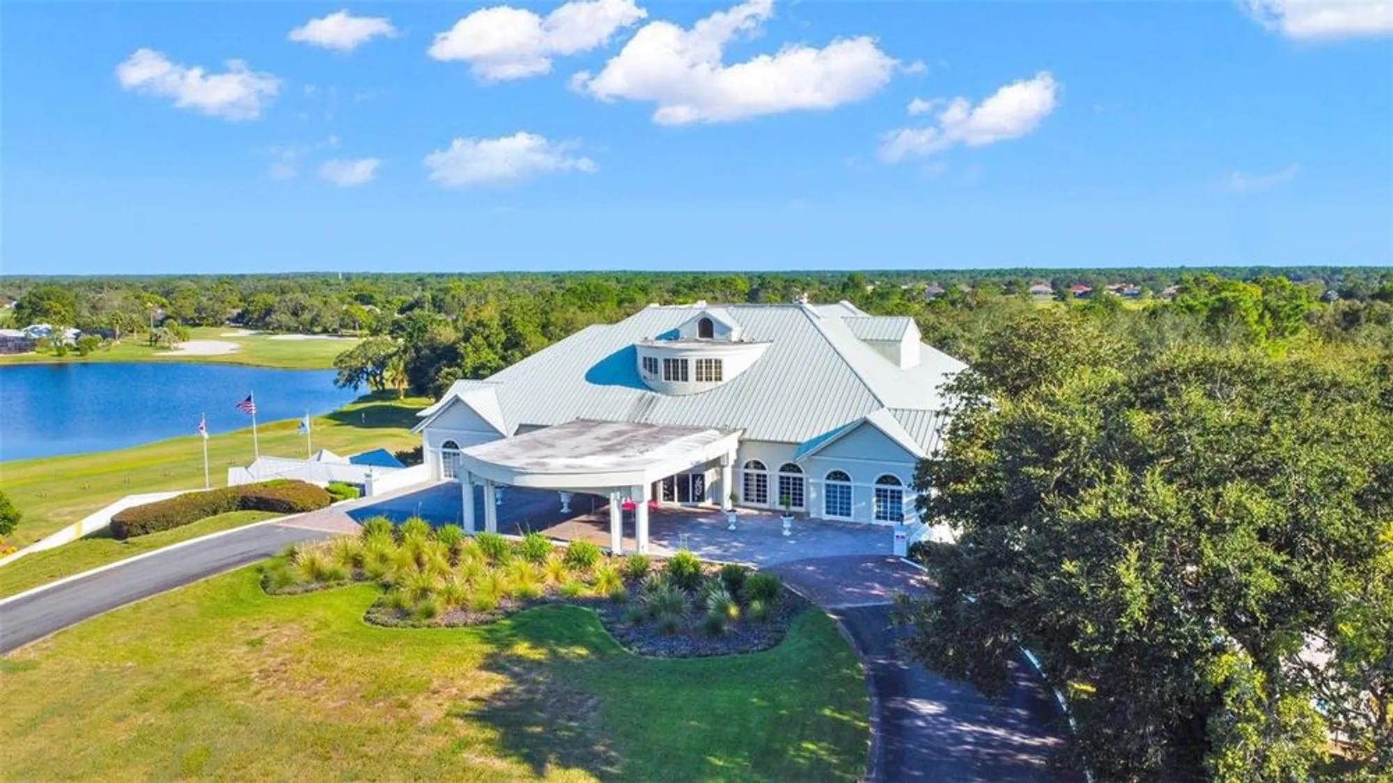 Property Slideshow image 23 of 31 | 9426 mississippi run, Weeki Wachee, FL, 34613