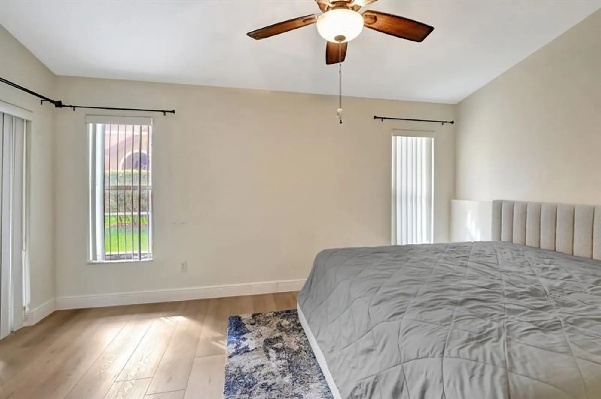 Property Slideshow image 21 of 41 | 9720 malvern dr, Tamarac, FL, 33321