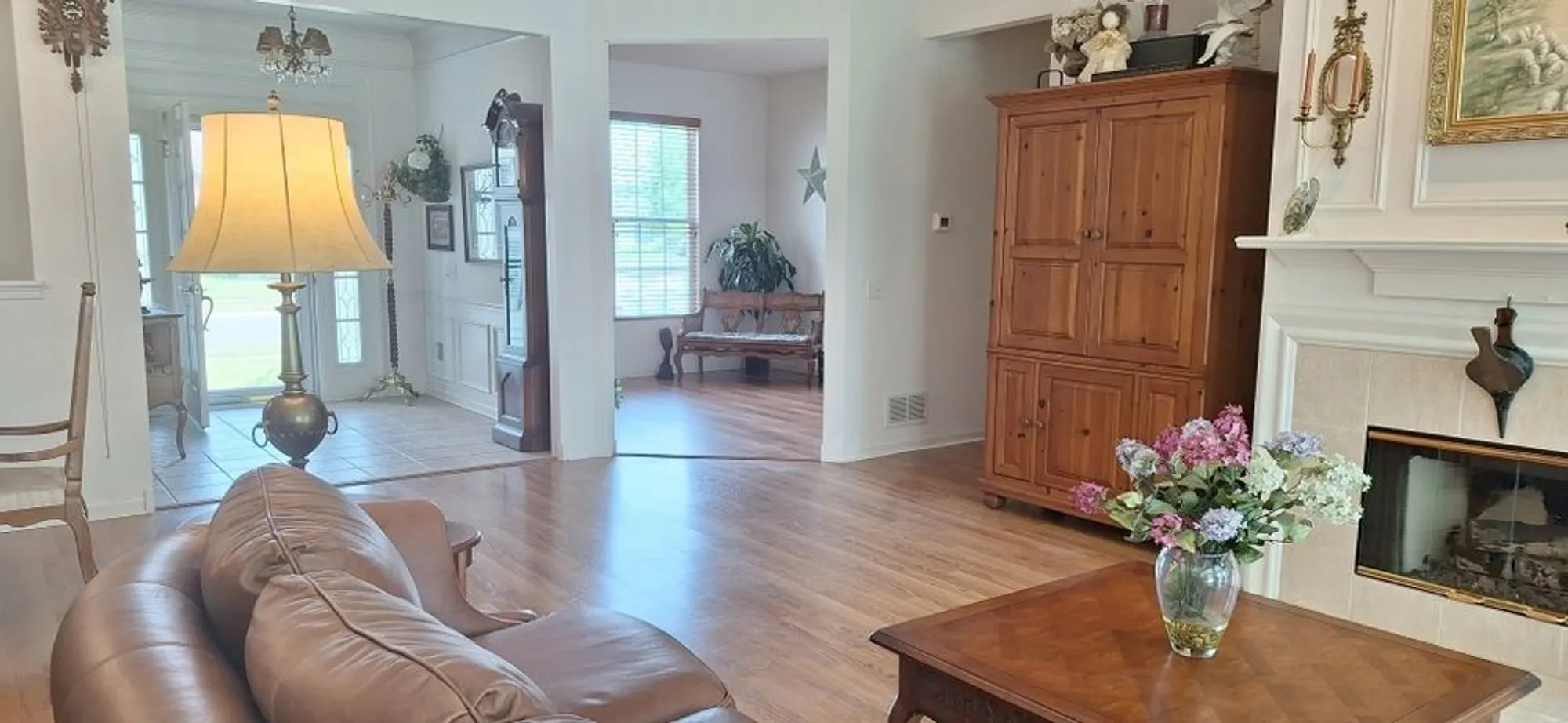 Property Slideshow image 6 of 49 | 12255 wildflower ln, Huntley, IL, 60142