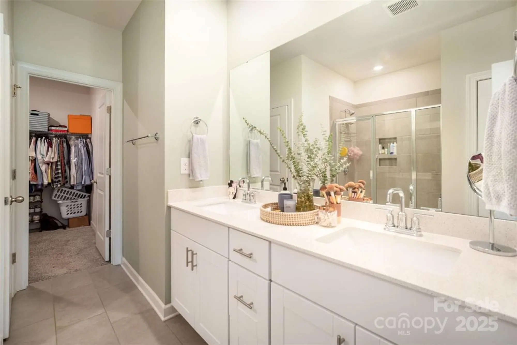 Property Slideshow image 19 of 40 | 4424 bright rd, Charlotte, NC, 28214