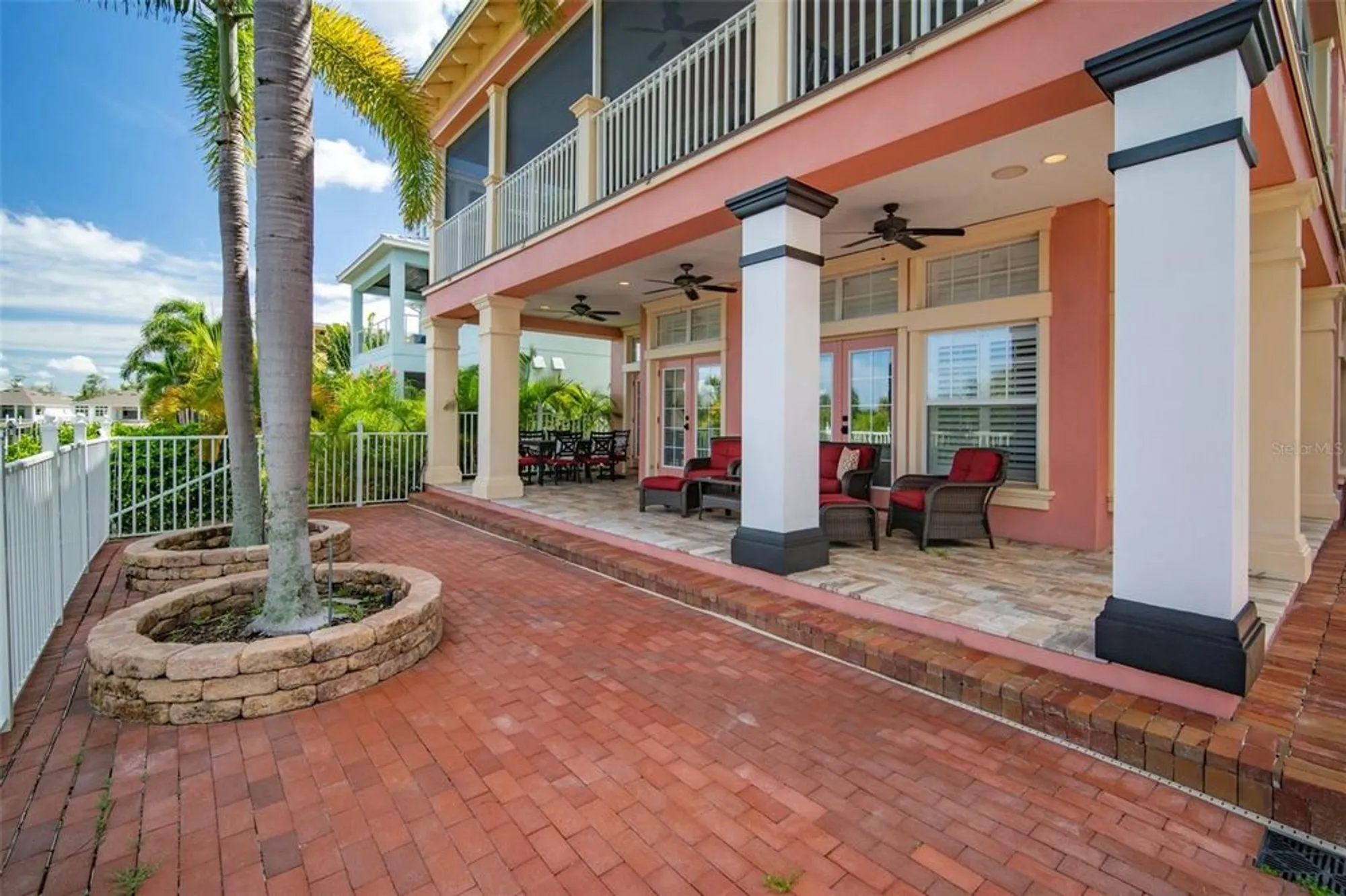 Property Slideshow image 6 of 94 | 825 islebay dr, Apollo Beach, FL, 33572
