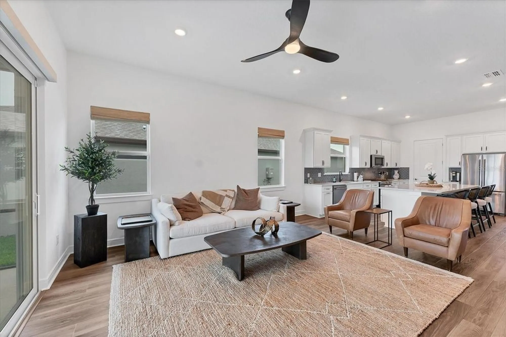 Property Slideshow image 7 of 67 | 10419 wynward way, Parrish, FL, 34219