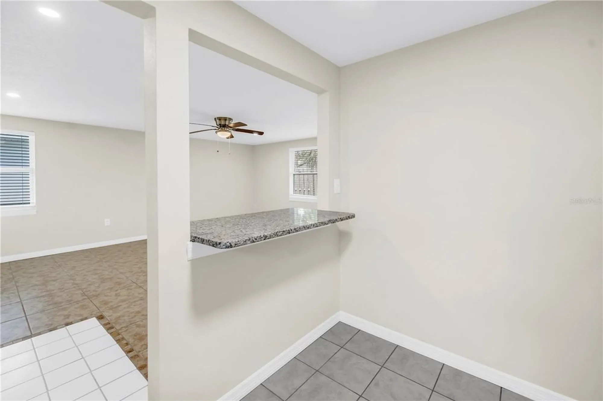 Property Slideshow image 16 of 28 | 728 caribbean cir 25, Venice, FL, 34293