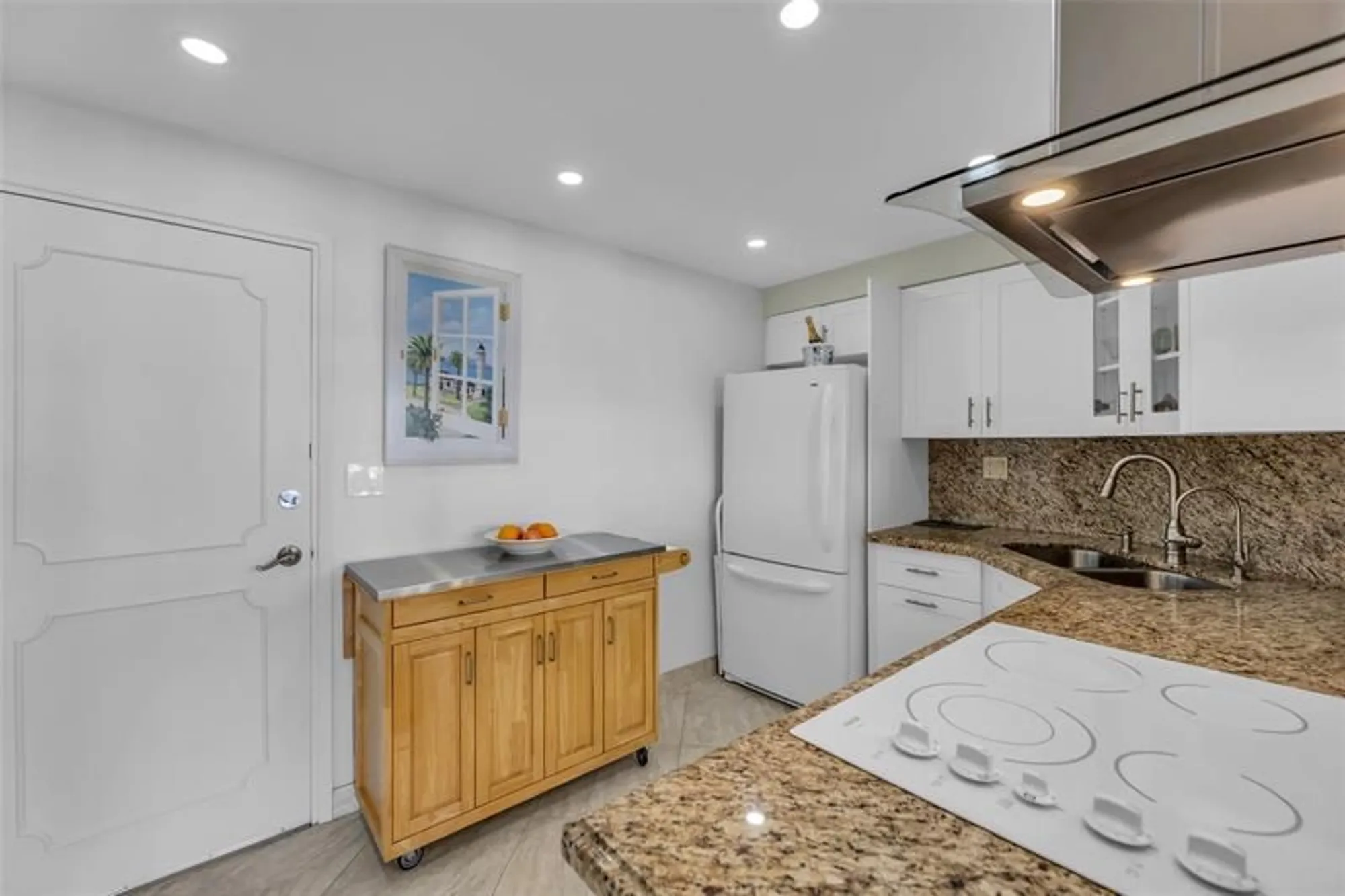 Property Slideshow image 14 of 42 | 3233 ne 34th st 1112a, Fort Lauderdale, FL, 33308