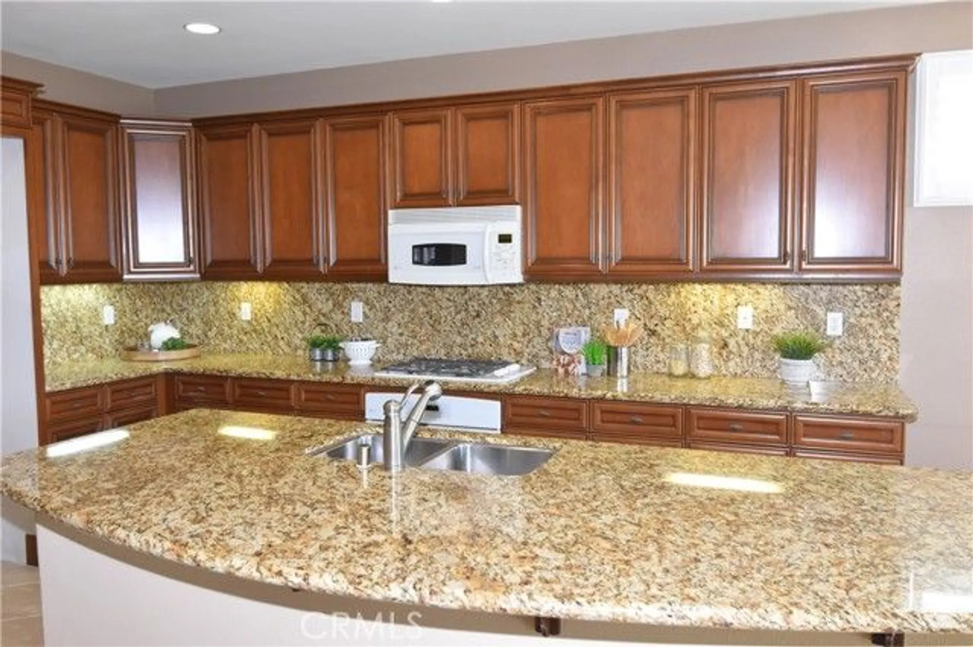 Property Slideshow image 6 of 59 | 8822 cuyamaca st, Corona, CA, 92883