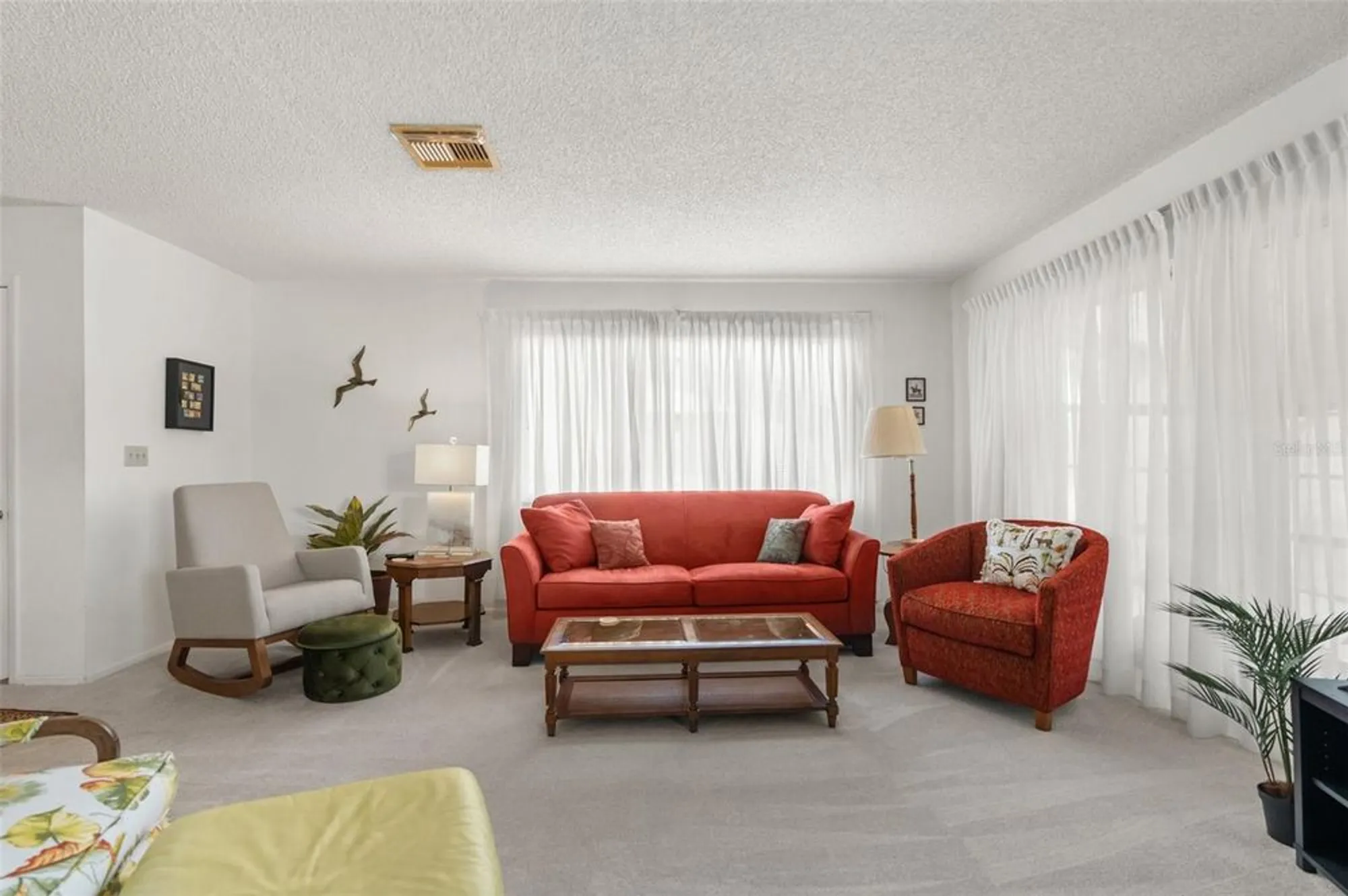 Property Slideshow image 6 of 43 | 4424 pelorus dr, New Port Richey, FL, 34652