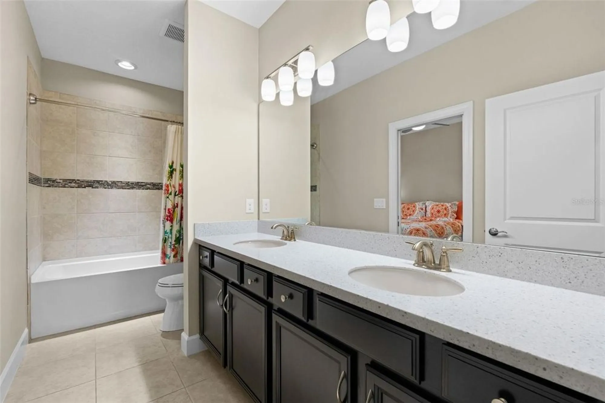 Property Slideshow image 35 of 59 | 10413 highland park pl, Palmetto, FL, 34221