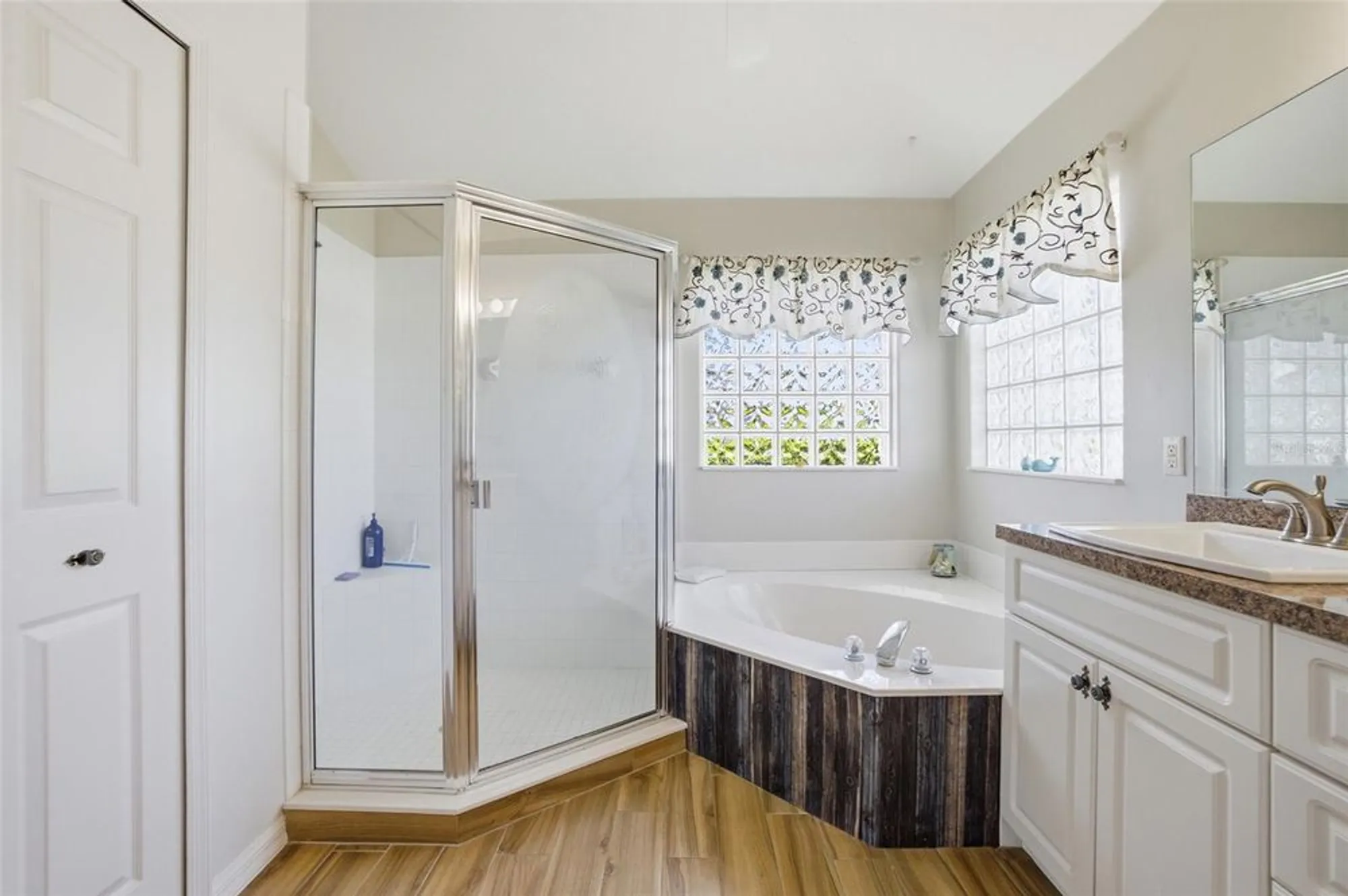 Property Slideshow image 13 of 59 | 4026 big pass ln, Punta Gorda, FL, 33955