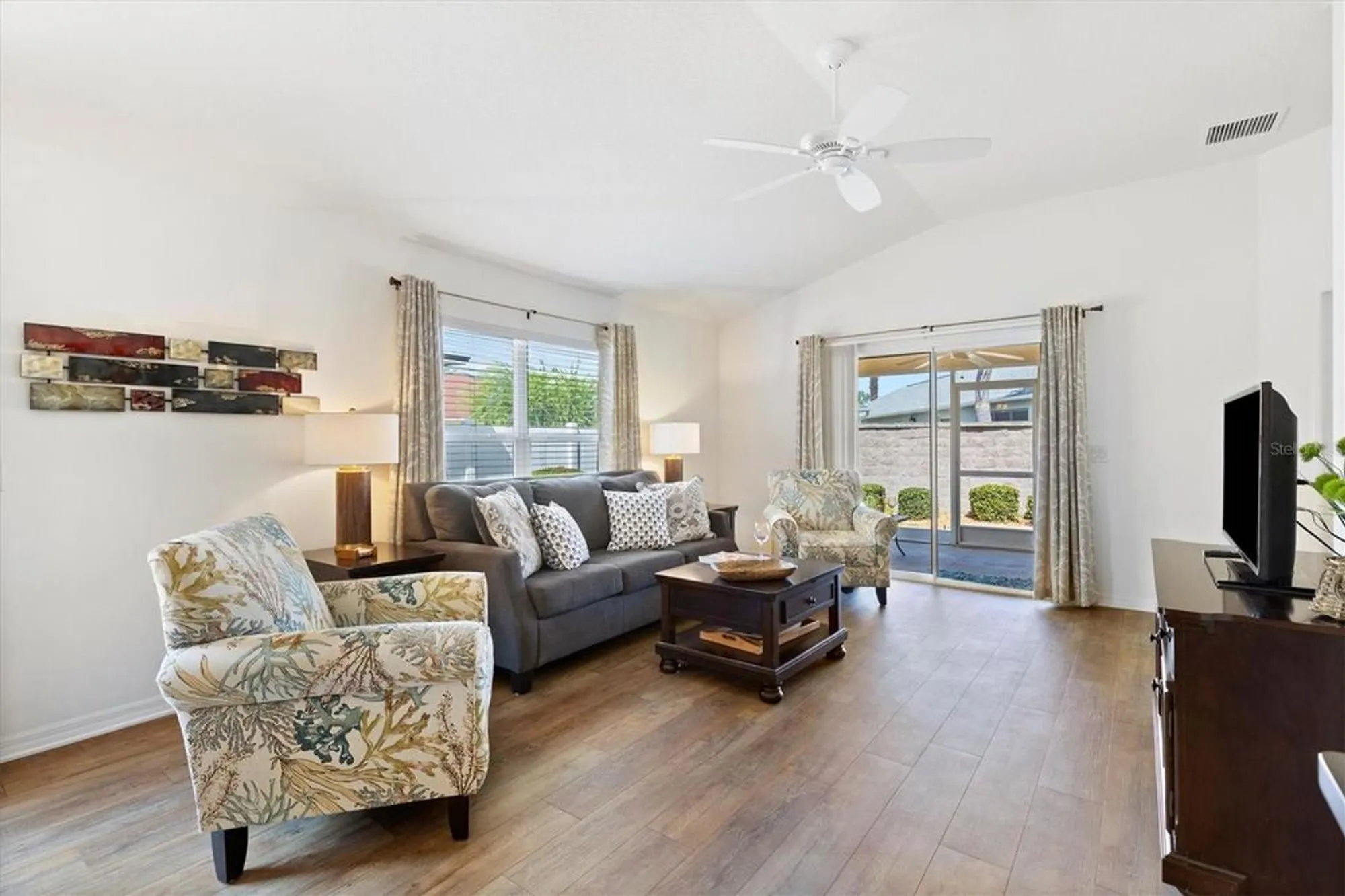 Property Slideshow image 6 of 30 | 1169 calgary st, The Villages, FL, 32163