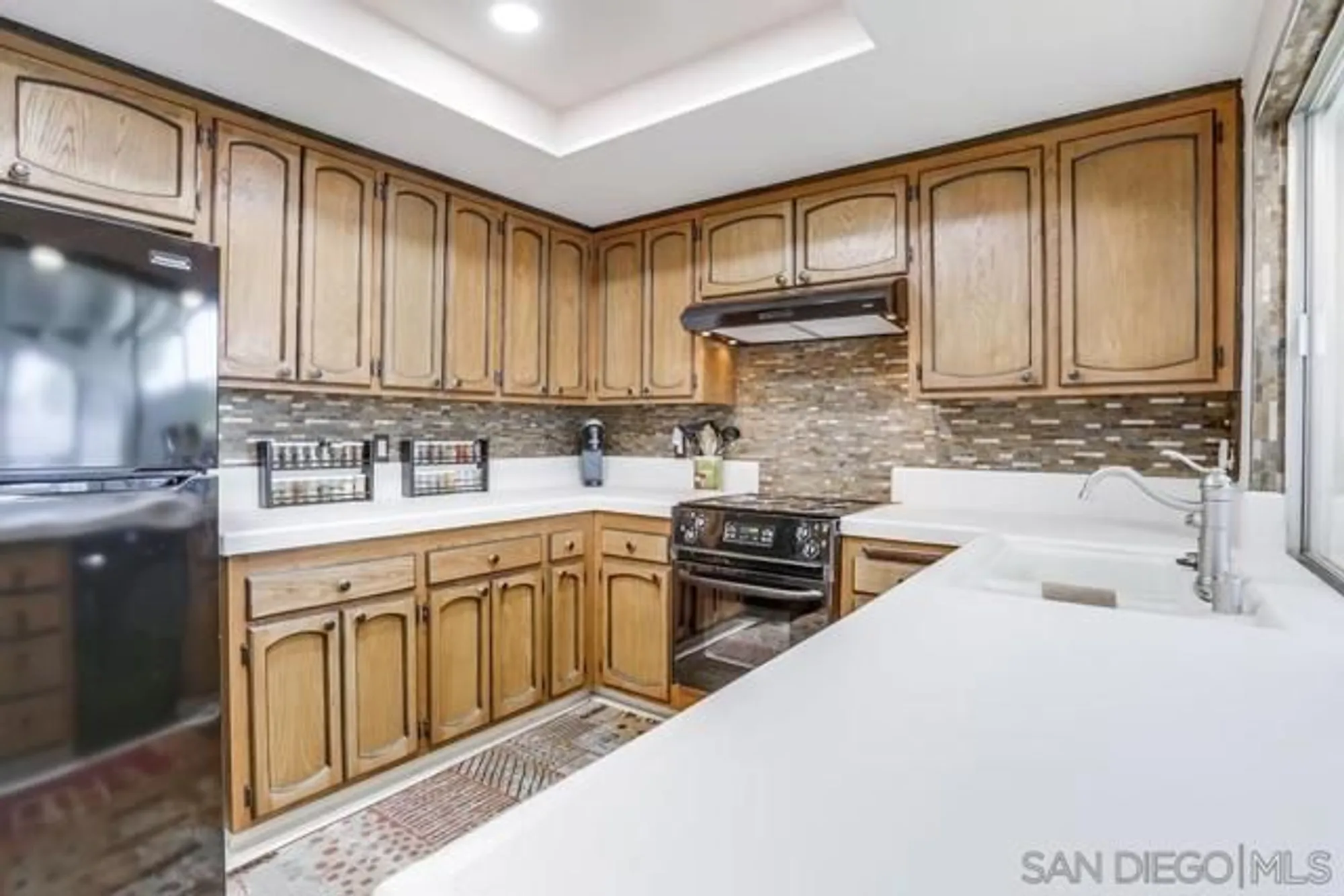 Property Slideshow image 10 of 46 | 16555 caminito vecinos 39, San Diego, CA, 92128