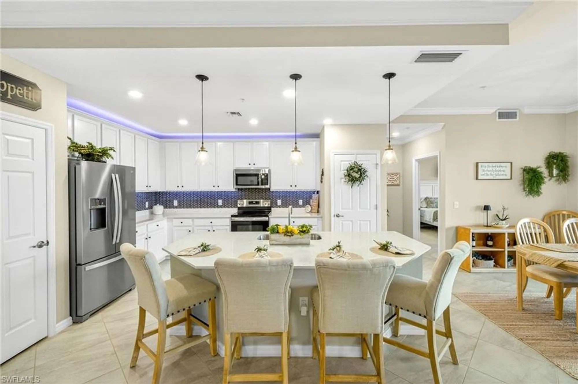 Property Slideshow image 6 of 48 | 11789 grand belvedere way unit 103, Fort Myers, FL, 33913