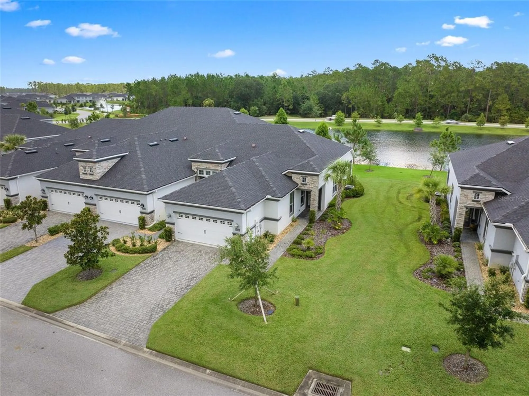 Property Slideshow image 1 of 47 | 856 pinewood dr, Ormond Beach, FL, 32174