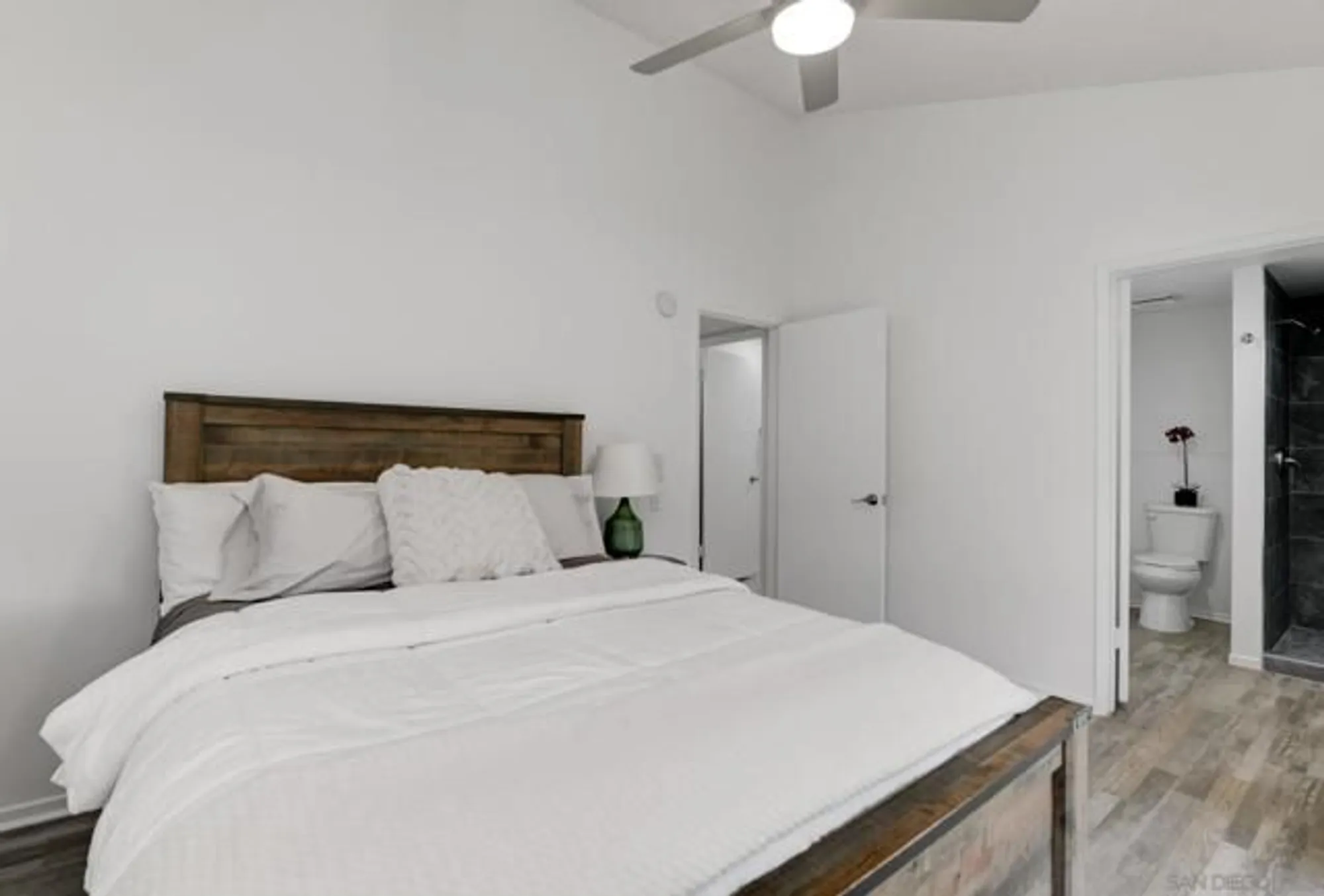 Property Slideshow image 27 of 39 | 3660 vista campana 37, Oceanside, CA, 92057