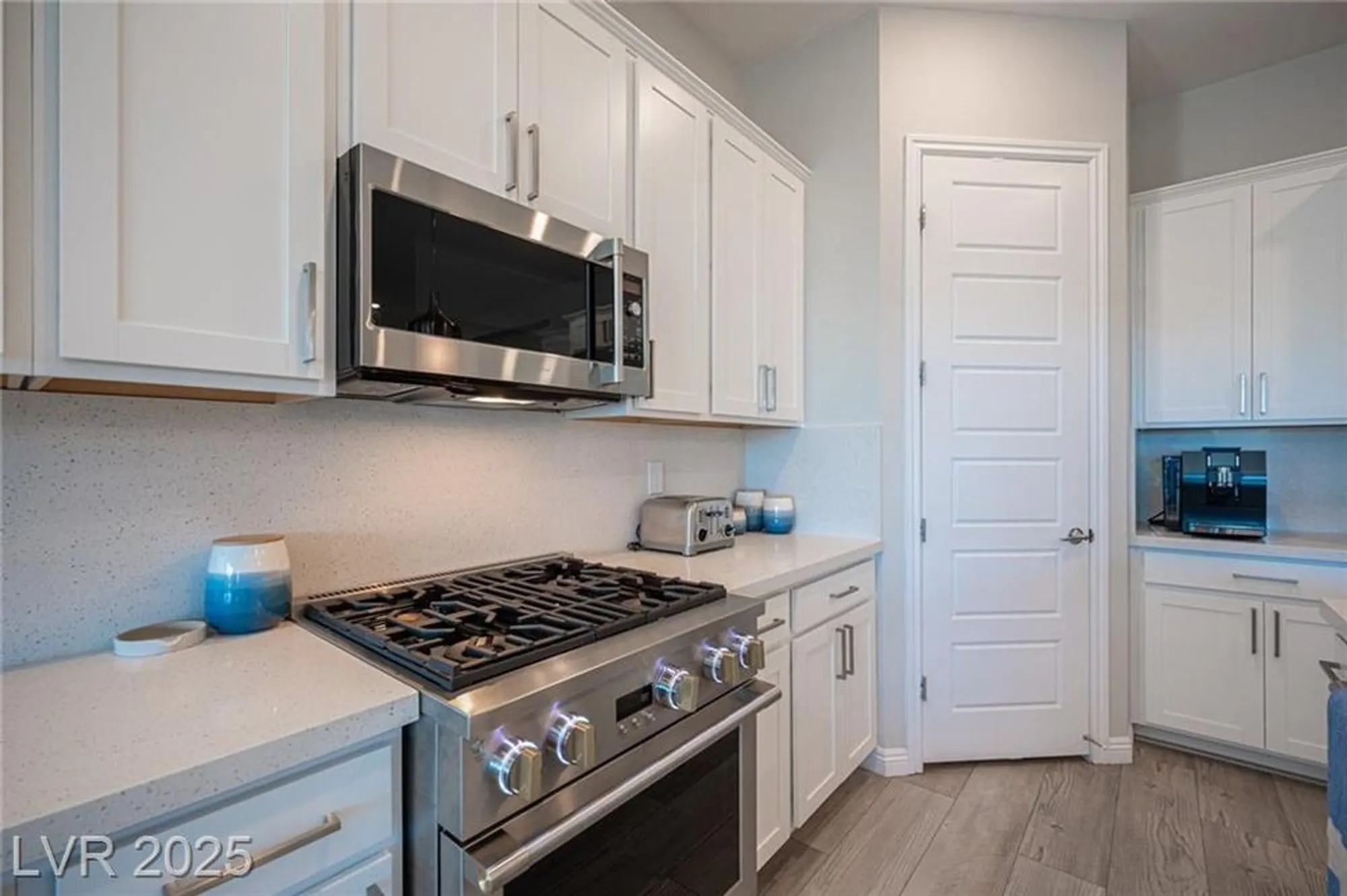 Property Slideshow image 16 of 92 | 936 mayfield manor ln, Las Vegas, NV, 89138