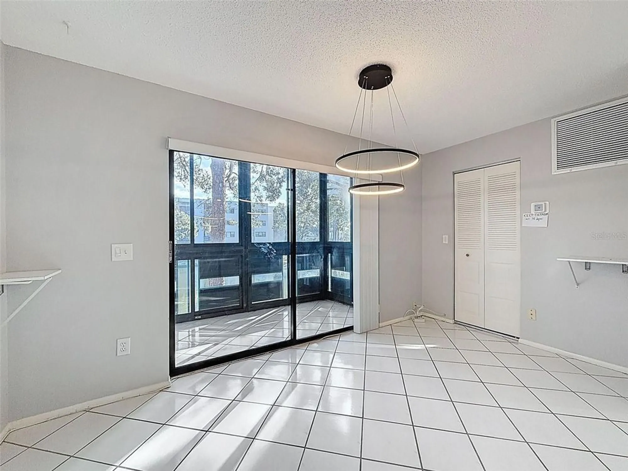 Property Slideshow image 11 of 82 | 5970 80th st n unit 206, St Petersburg, FL, 33709