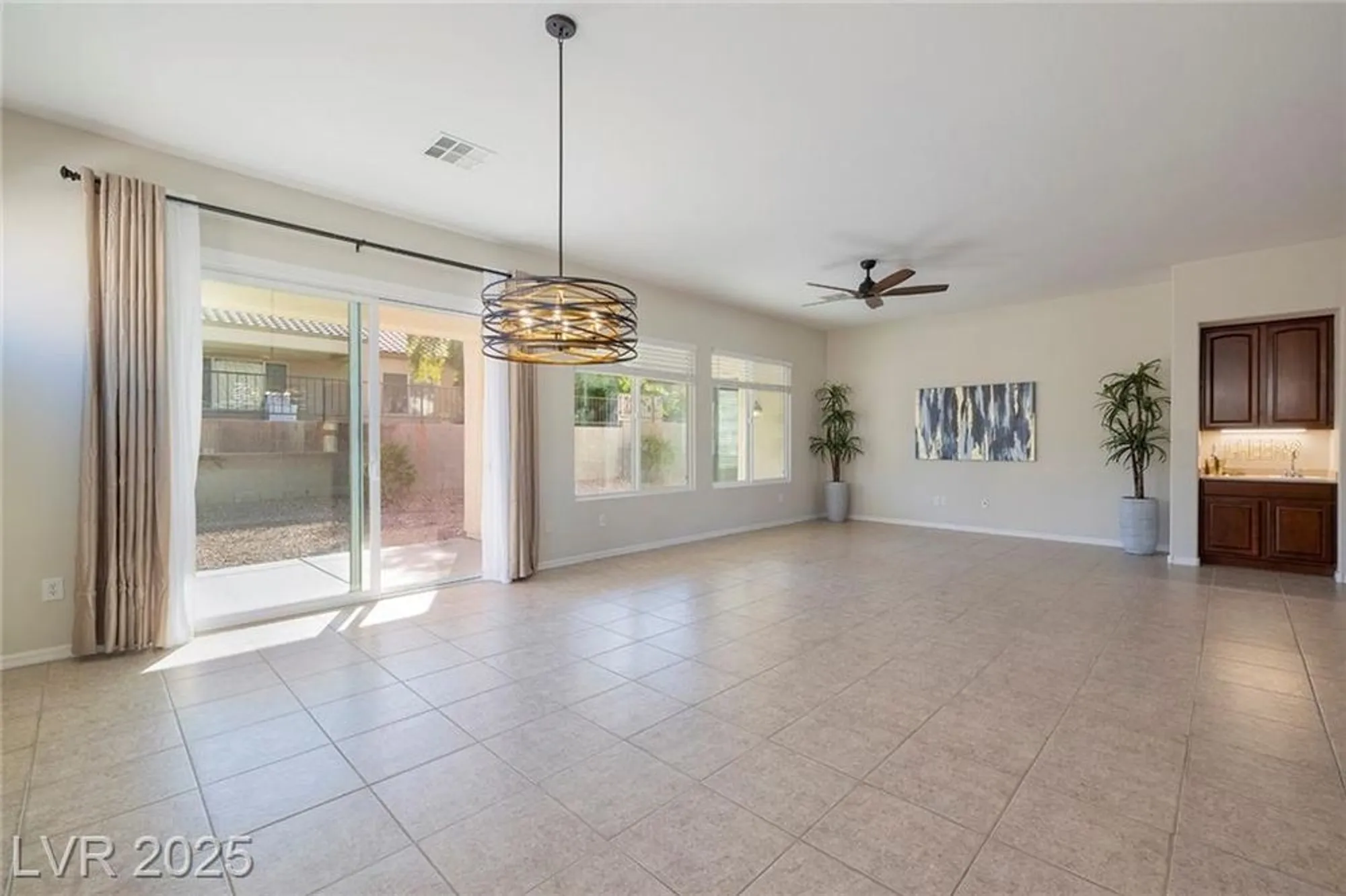 Property Slideshow image 7 of 53 | 2156 twin falls dr, Henderson, NV, 89044