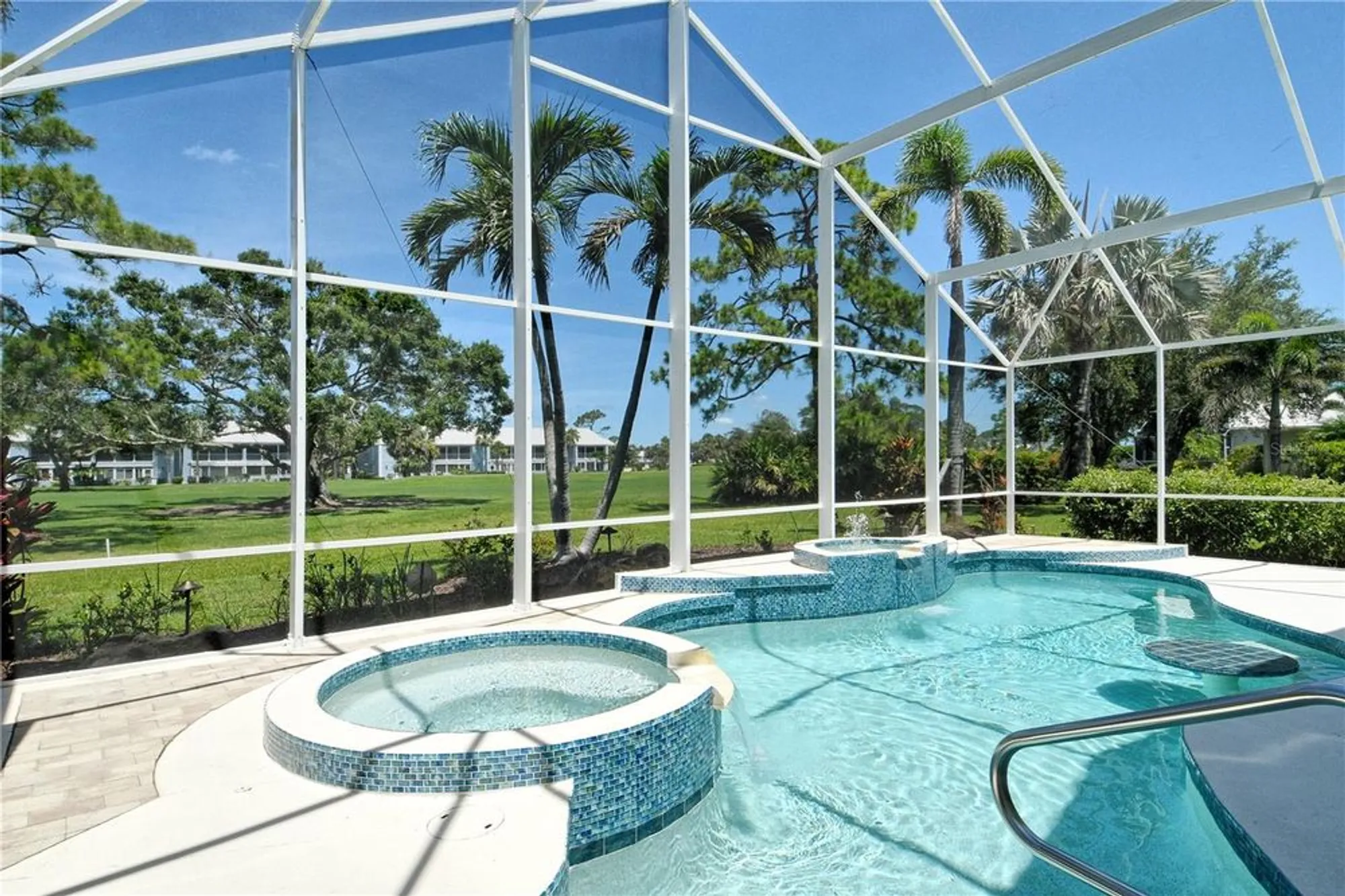 Property Slideshow image 37 of 52 | 340 bermuda ct 5, Venice, FL, 34293
