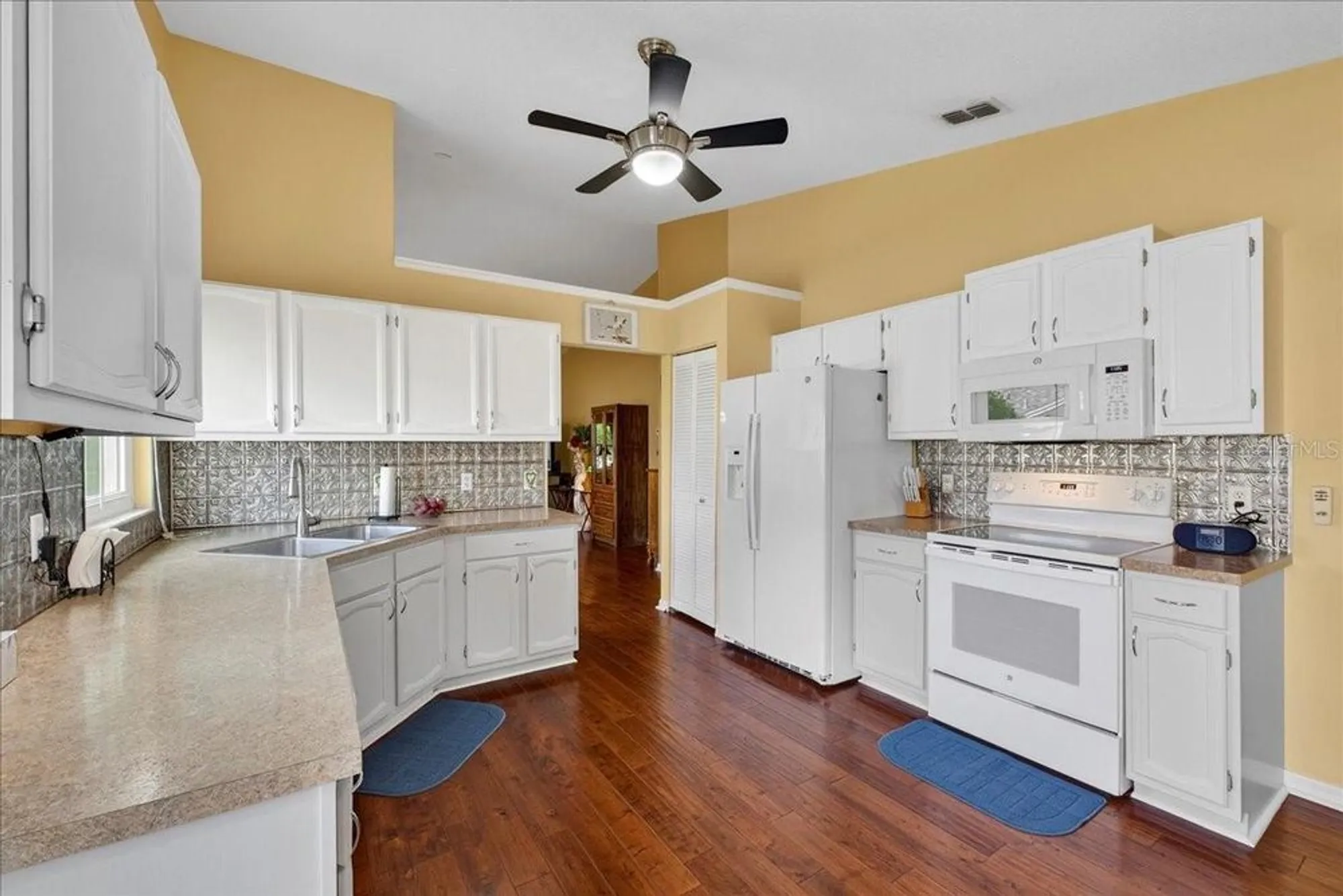 Property Slideshow image 14 of 71 | 6381 egret dr apt 25, Lakeland, FL, 33809