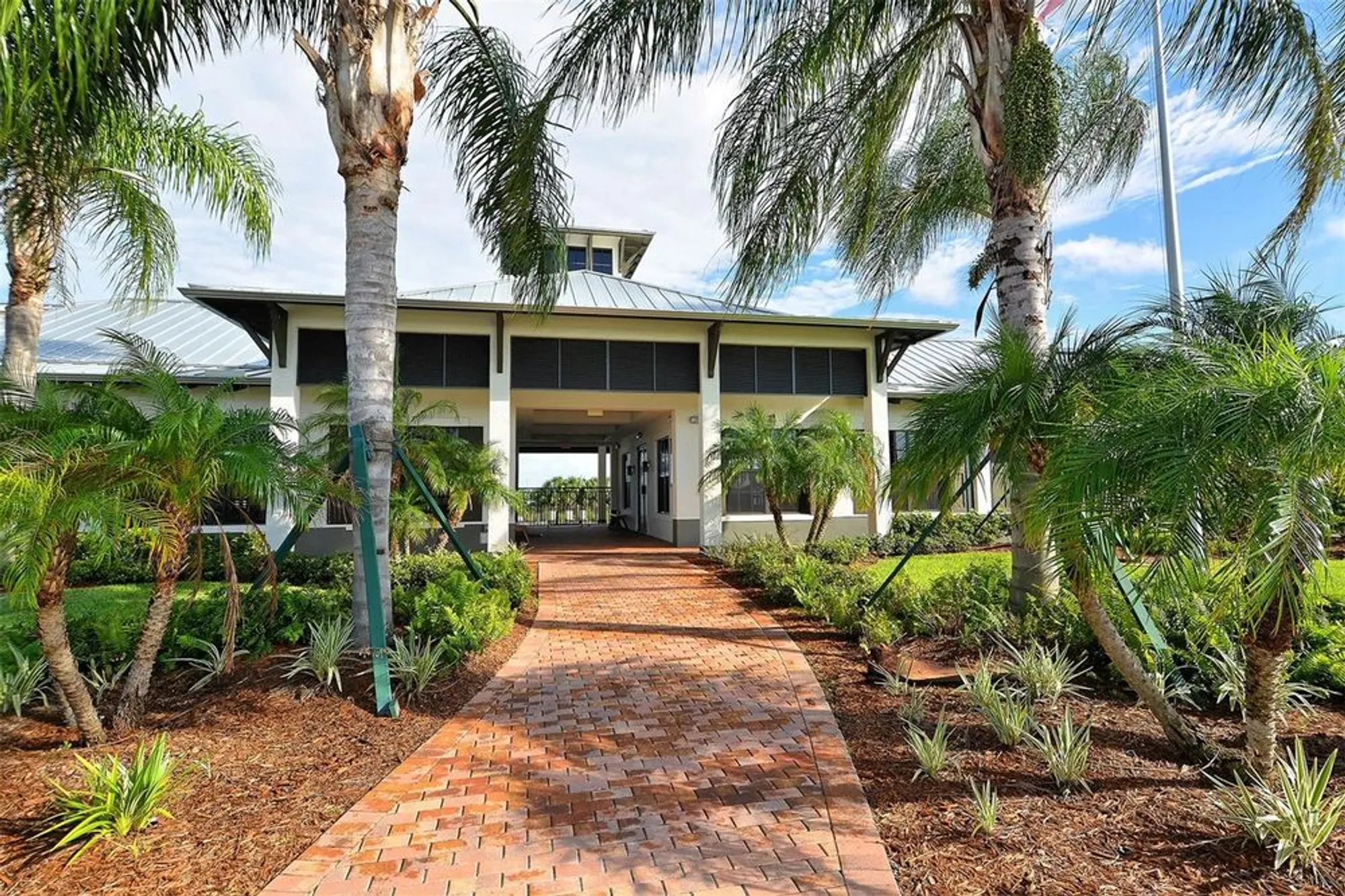 Property Slideshow image 53 of 75 | 1010 tidewater shores loop 307, Bradenton, FL, 34208