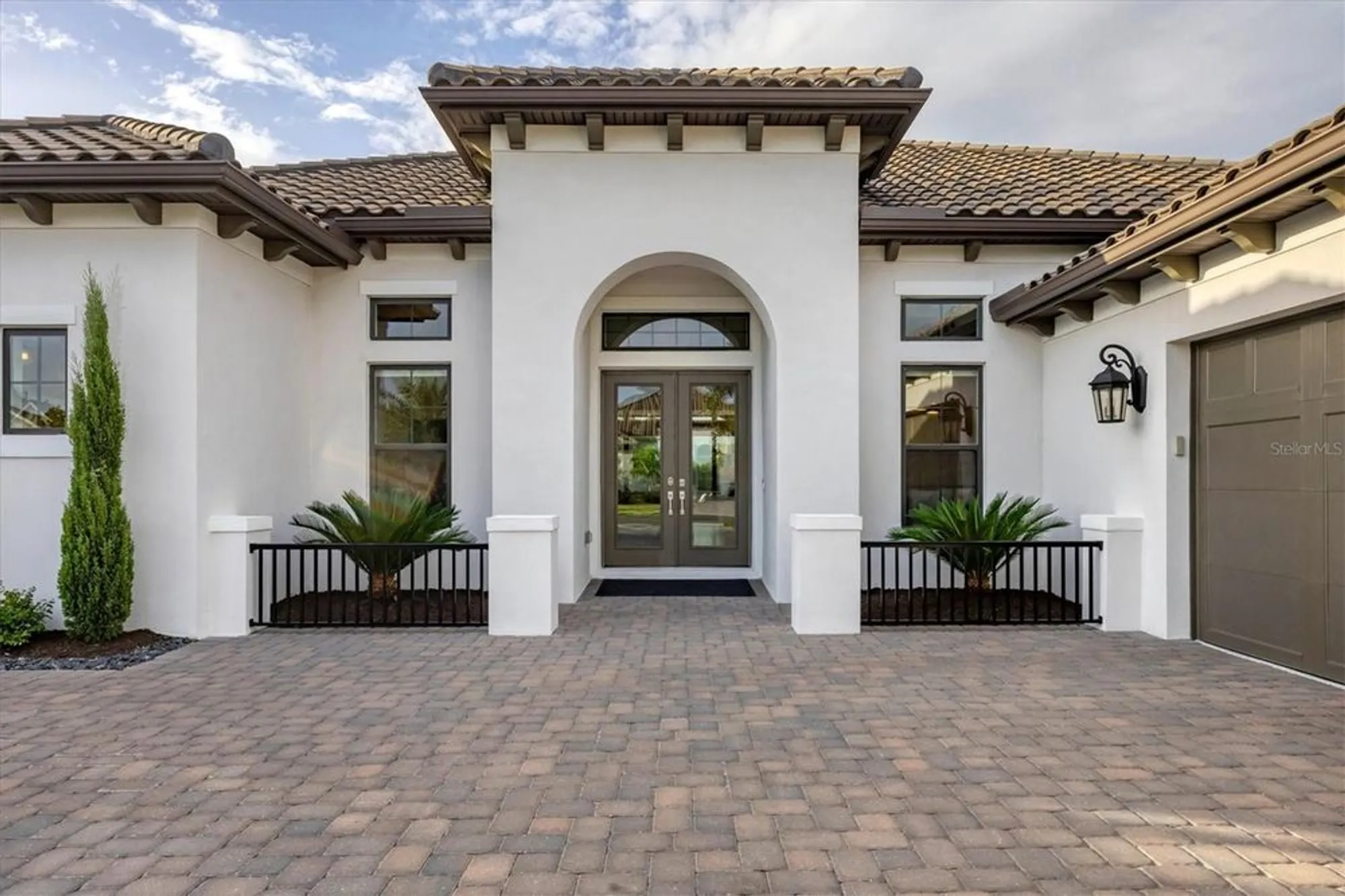 Property Slideshow image 3 of 66 | 15107 derna ter, Lakewood Ranch, FL, 34211