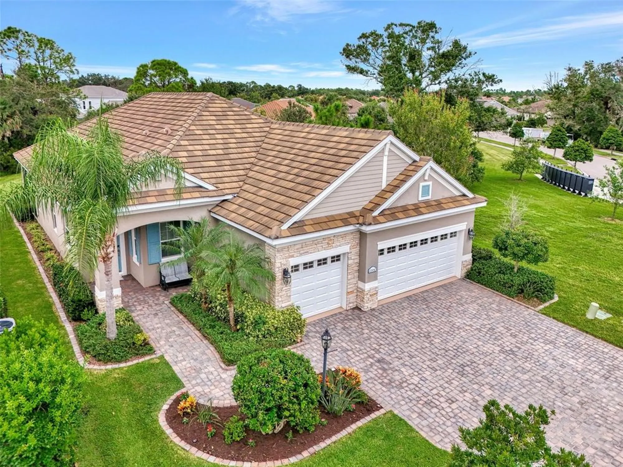 Property Slideshow image 4 of 90 | 11880 hunters creek rd, Venice, FL, 34293