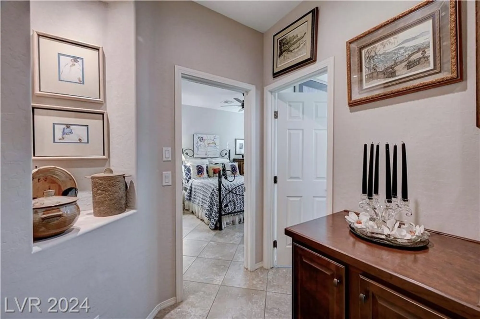 Property Slideshow image 33 of 86 | 5721 keystone crest st, North Las Vegas, NV, 89081