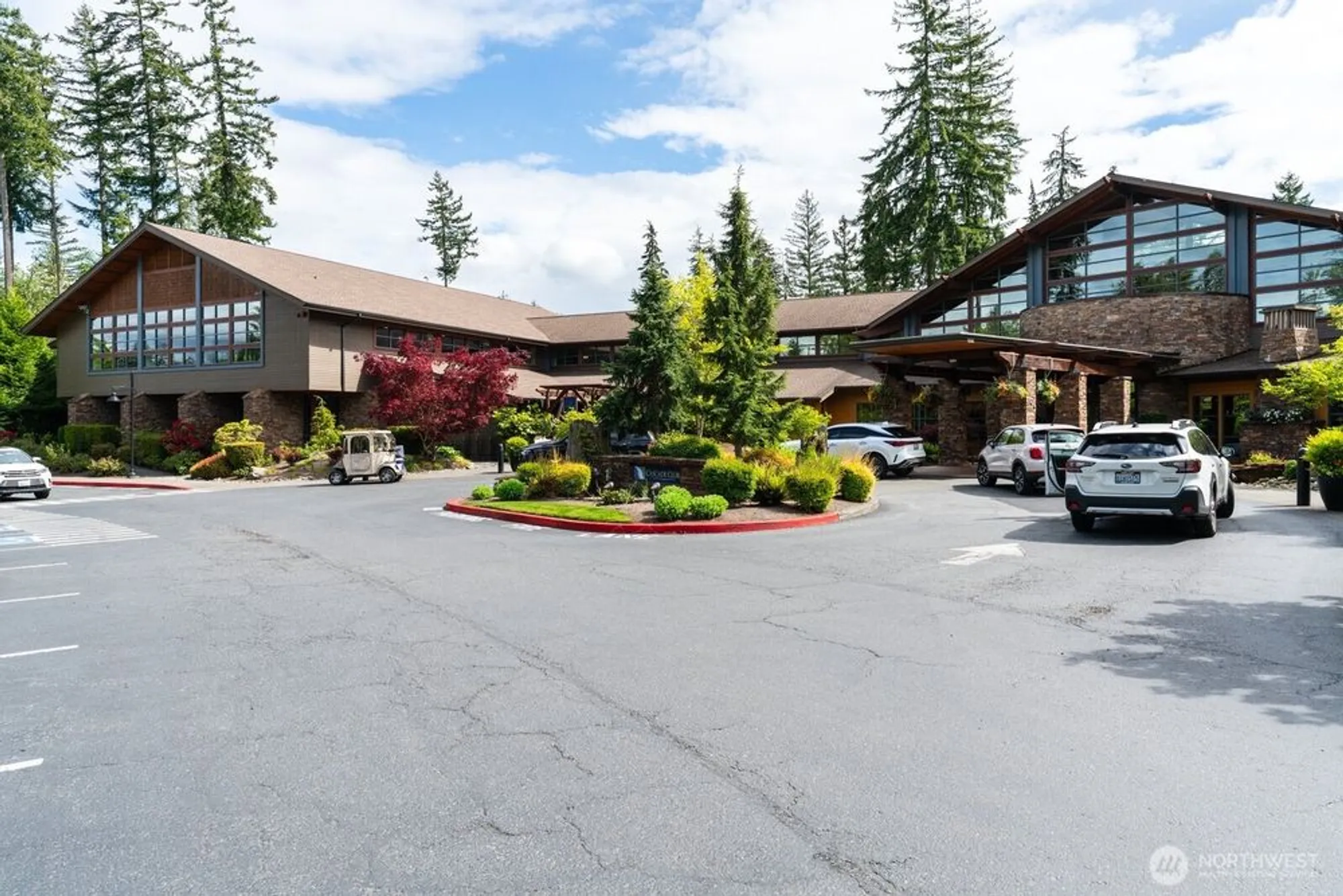 Property Slideshow image 38 of 40 | 12415 235th pl, Redmond, WA, 98053