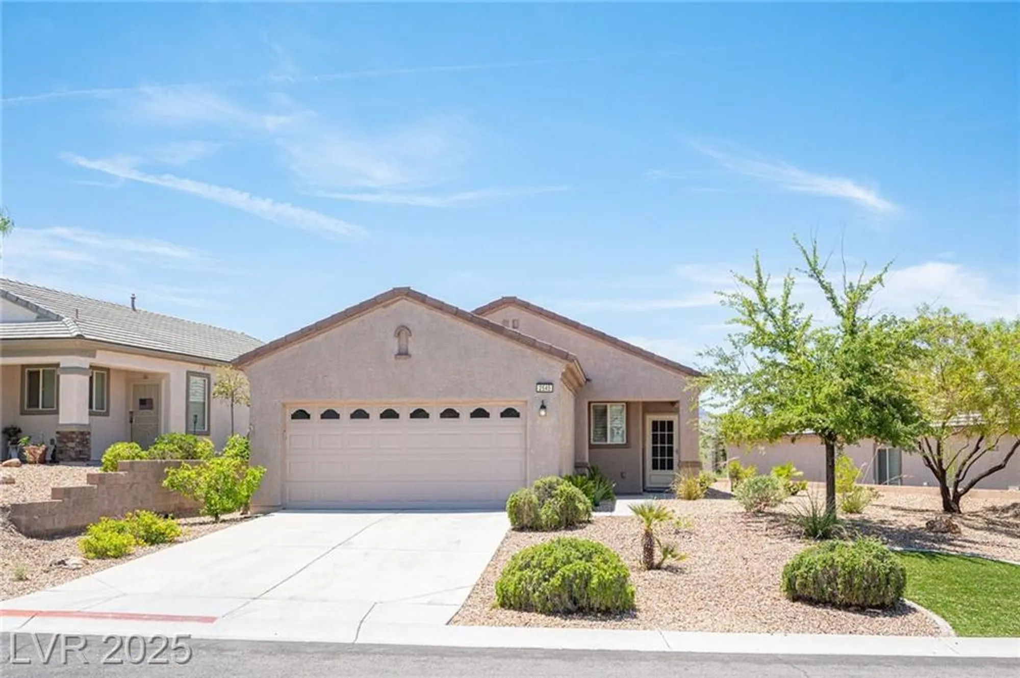 Property Slideshow image 1 of 43 | 2545 divine sky dr, Henderson, NV, 89044