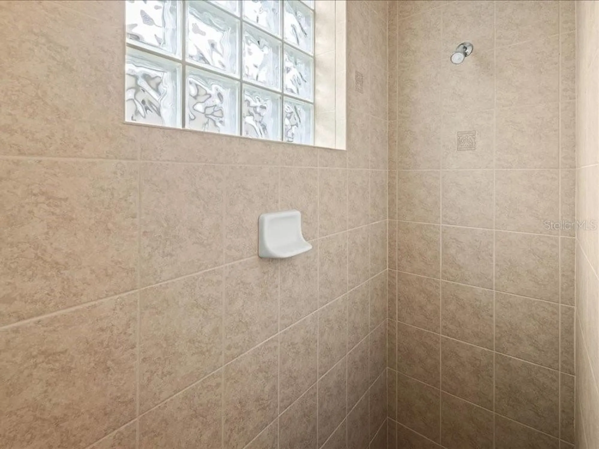 Property Slideshow image 39 of 61 | 3927 whispering oaks dr, North Port, FL, 34287