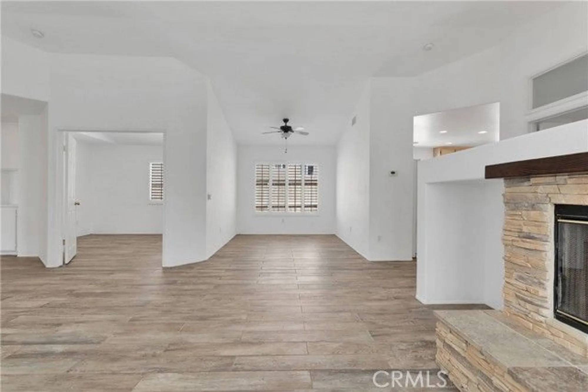 Property Slideshow image 7 of 42 | 40684 corte albara, Murrieta, CA, 92562