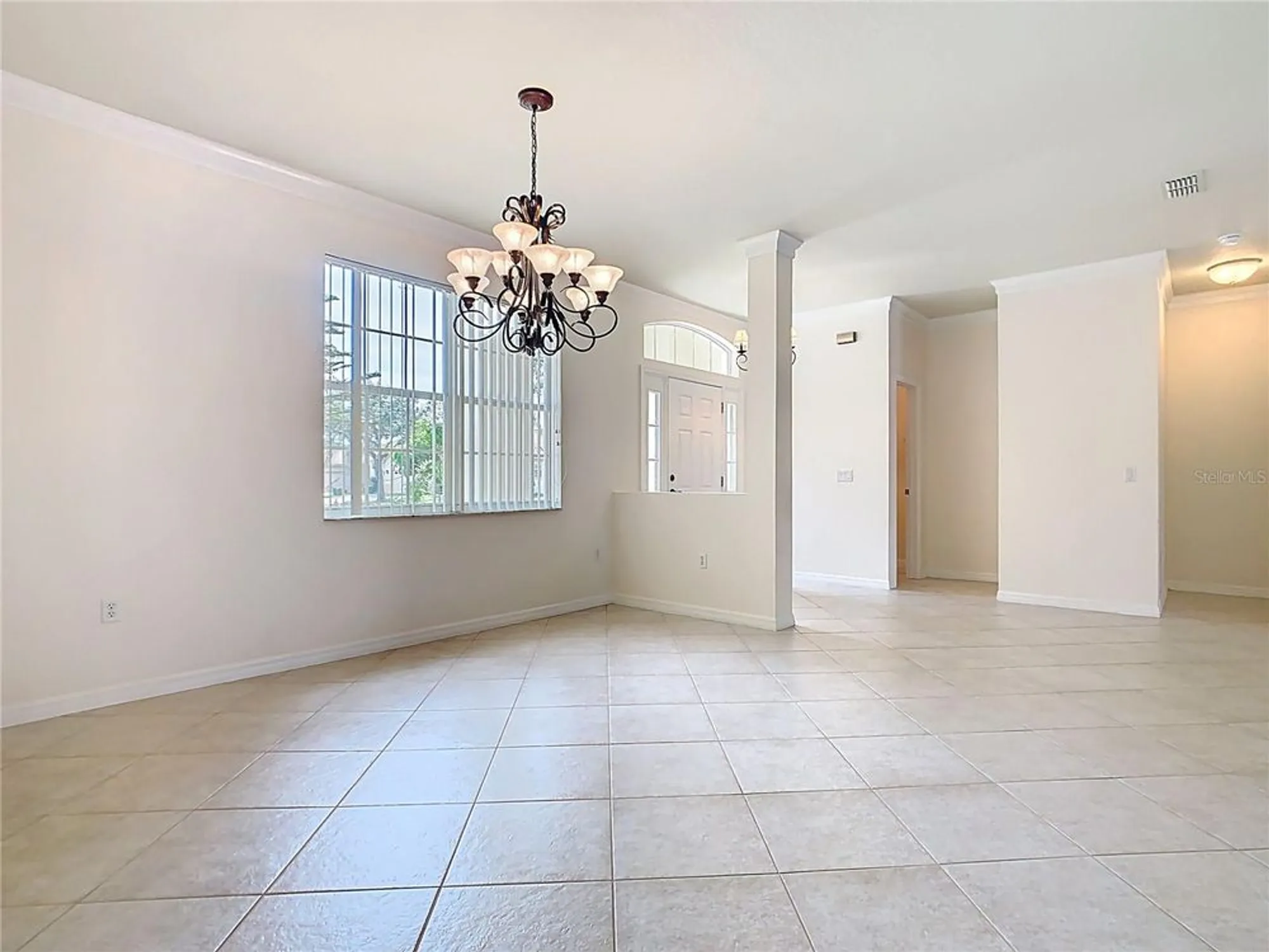 Property Slideshow image 9 of 67 | 644 shorehaven dr, Kissimmee, FL, 34759
