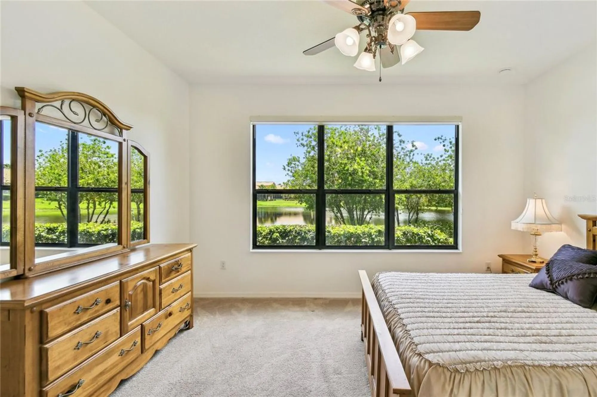 Property Slideshow image 20 of 63 | 3390 fallbrook dr, Kissimmee, FL, 34759