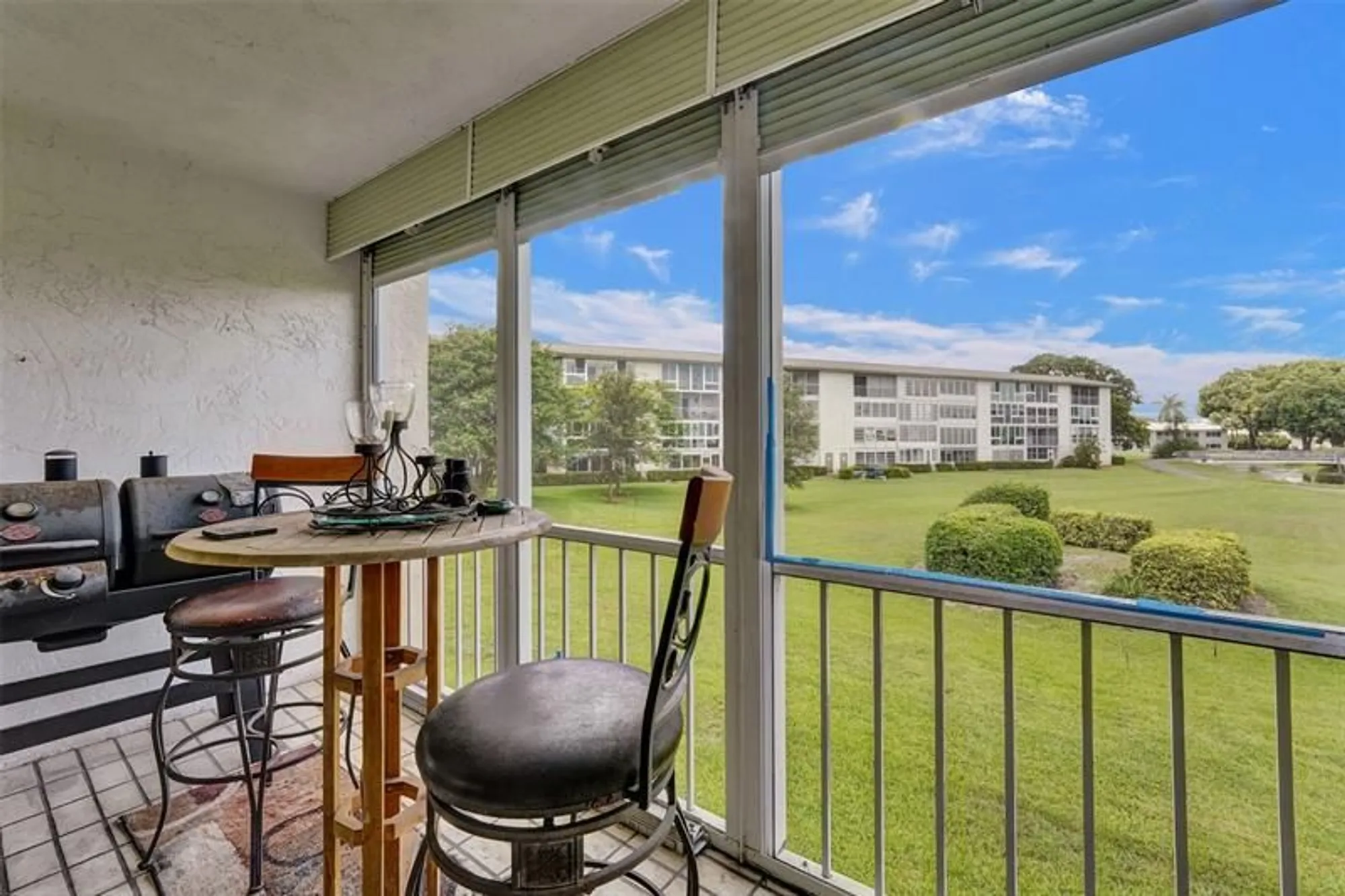 Property Slideshow image 31 of 40 | 4602 martinique way apt f2 # 4602, Coconut Creek, FL, 33066