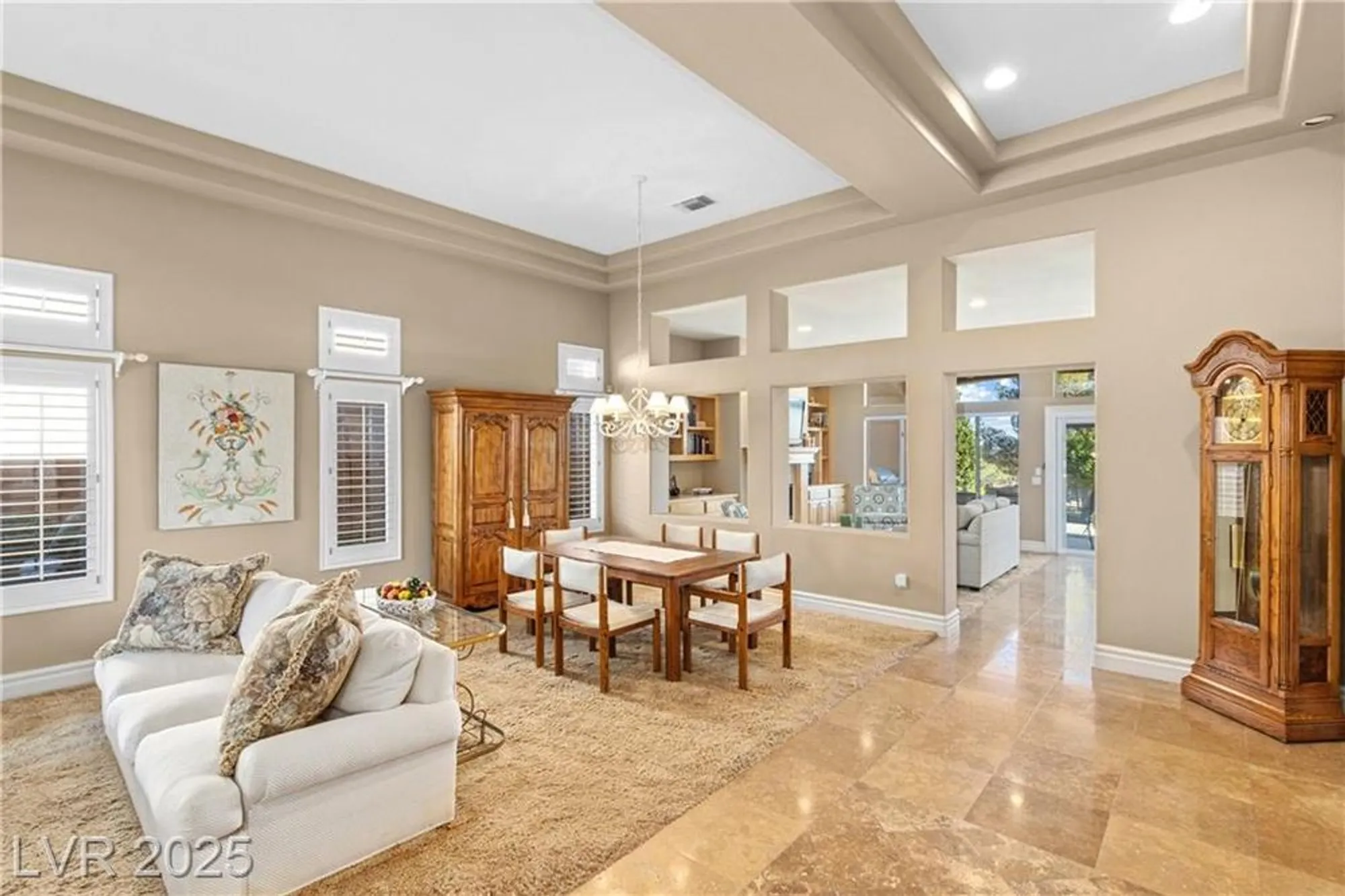 Property Slideshow image 8 of 29 | 3024 highland falls dr, Las Vegas, NV, 89134