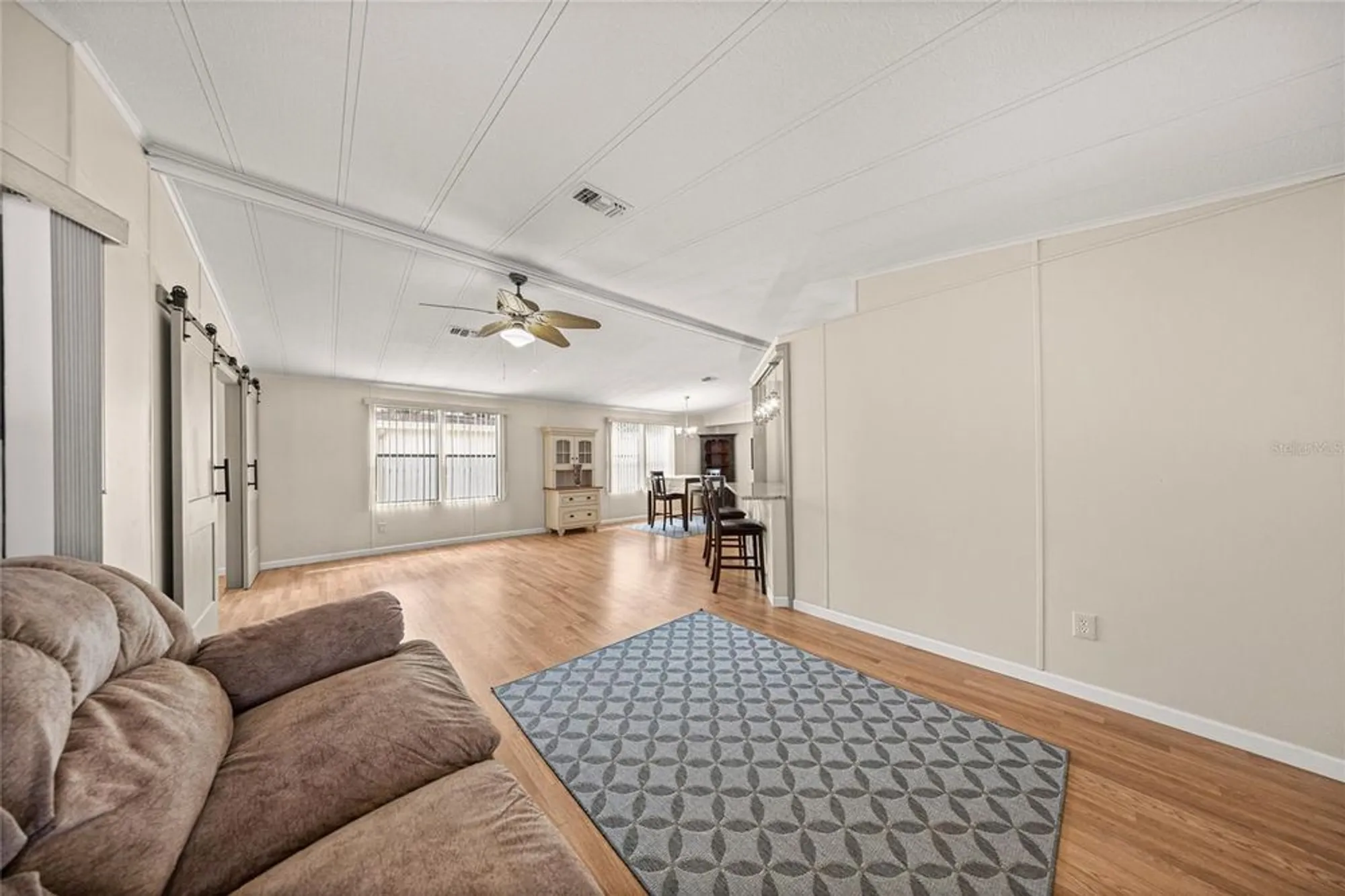 Property Slideshow image 8 of 31 | 712 devon dr, Lady Lake, FL, 32159