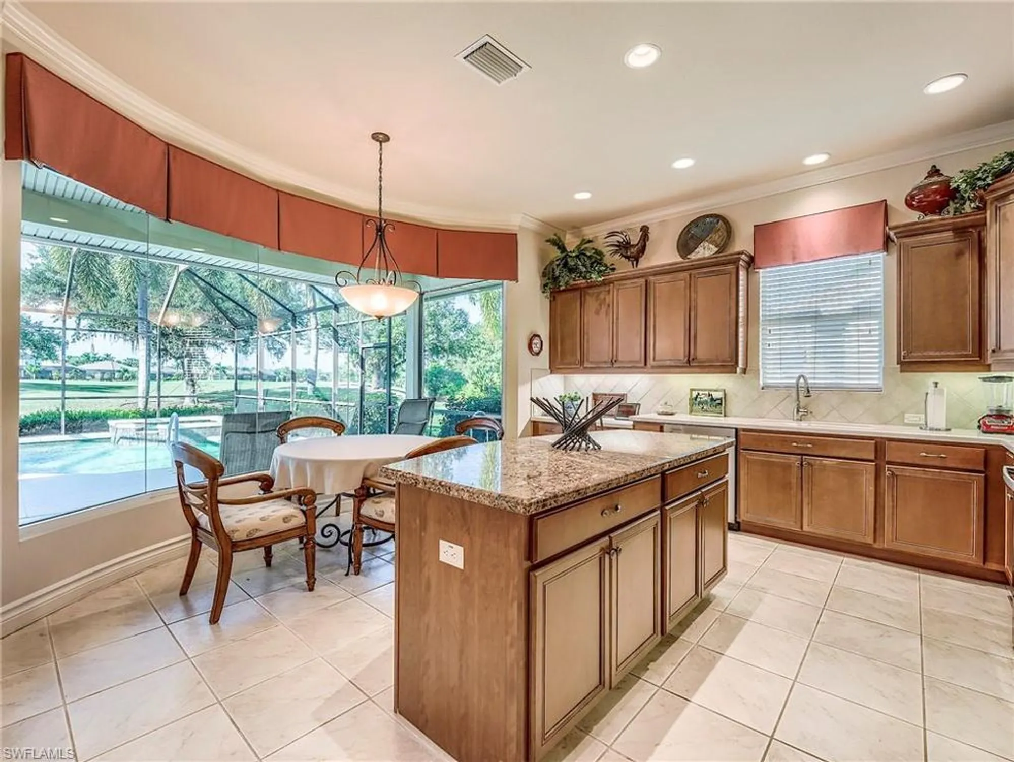 Property Slideshow image 13 of 49 | 3430 shady bnd, Fort Myers, FL, 33905