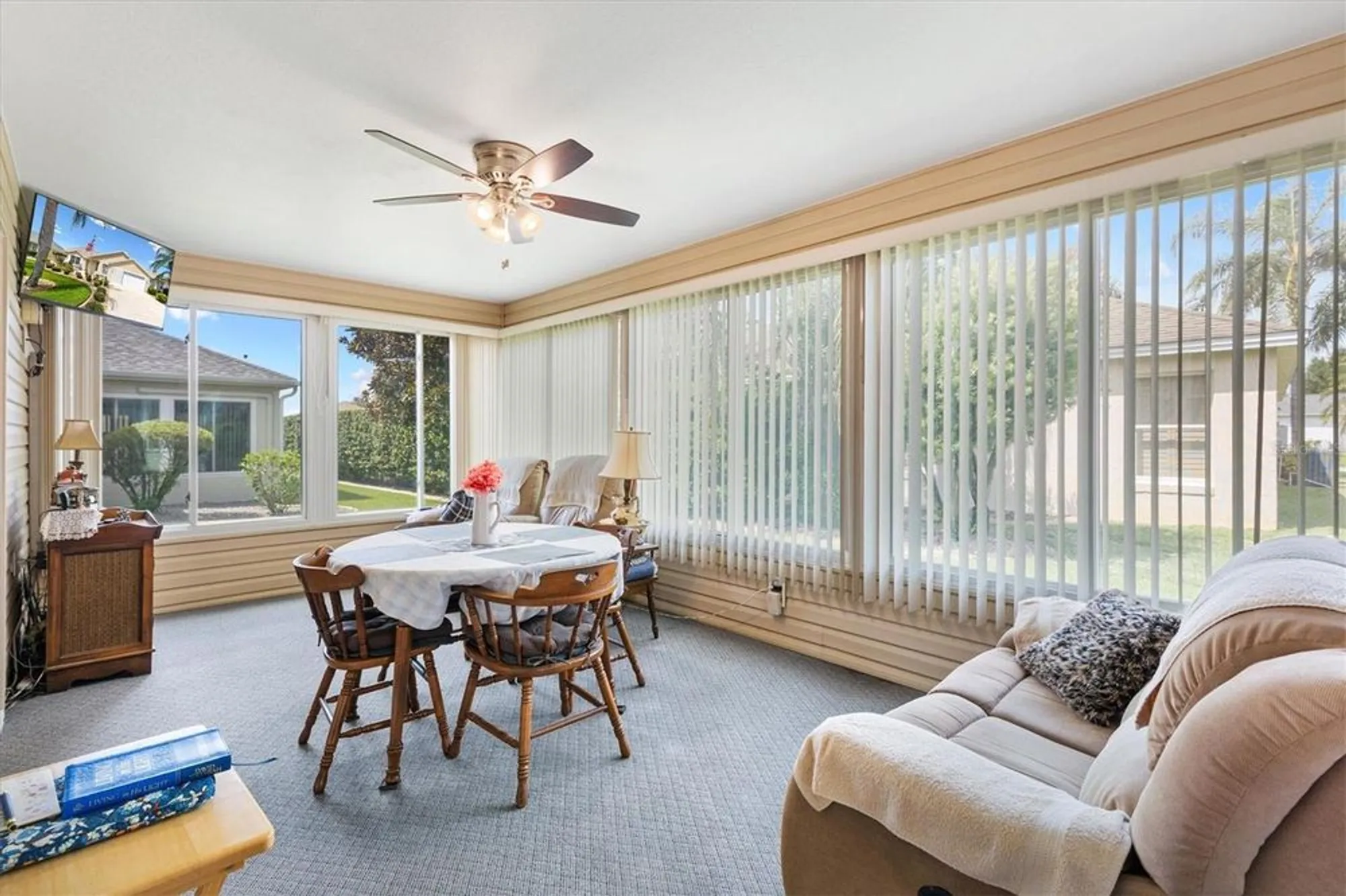 Property Slideshow image 30 of 43 | 1884 poppy cir, The Villages, FL, 32162