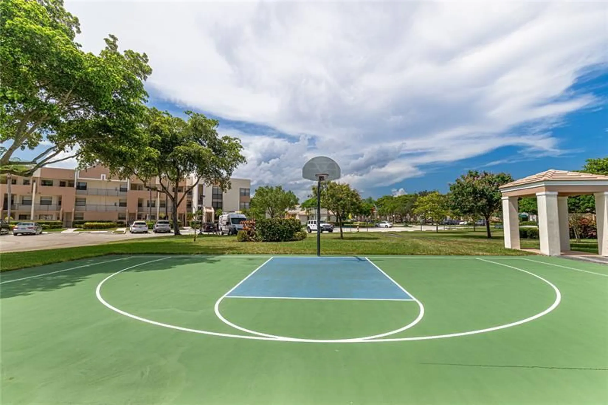 Property Slideshow image 29 of 50 | 7312 fairfax dr 102, Tamarac, FL, 33321