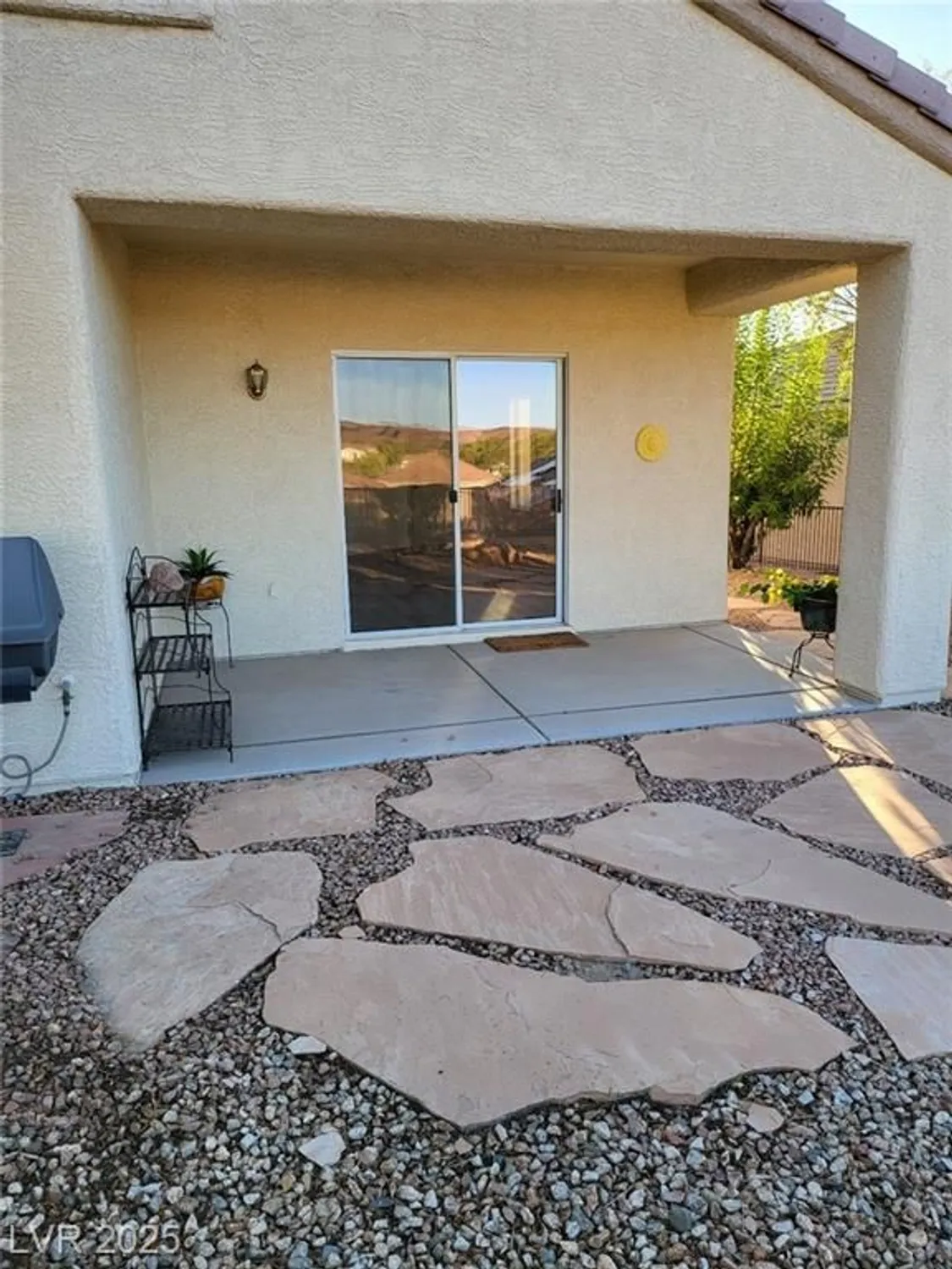 Property Slideshow image 12 of 22 | 1376 forlana dr, Henderson, NV, 89052