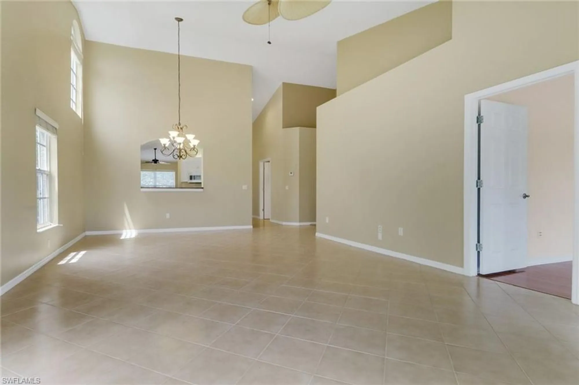 Property Slideshow image 10 of 36 | 20141 seagrove st 308, Estero, FL, 33928