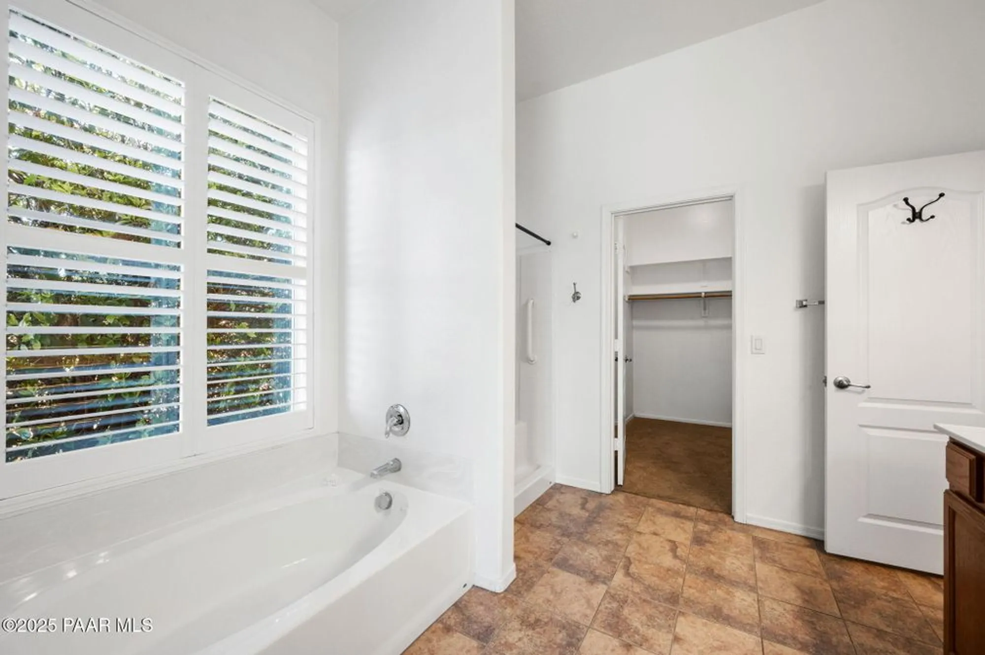 Property Slideshow image 21 of 43 | 7876 n siesta sunset ln, Prescott Valley, AZ, 86315