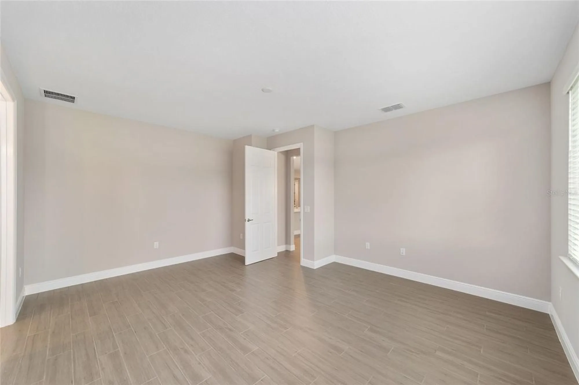 Property Slideshow image 23 of 40 | 10141 sw 106th cir, Ocala, FL, 34481