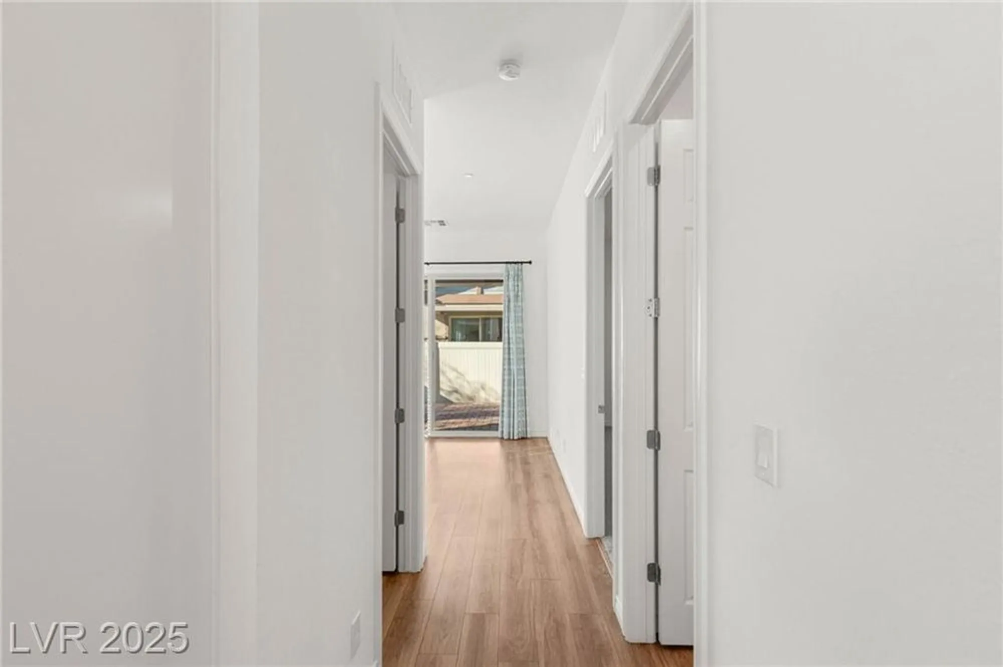 Property Slideshow image 27 of 51 | 209 bellini peak ave, Henderson, NV, 89011