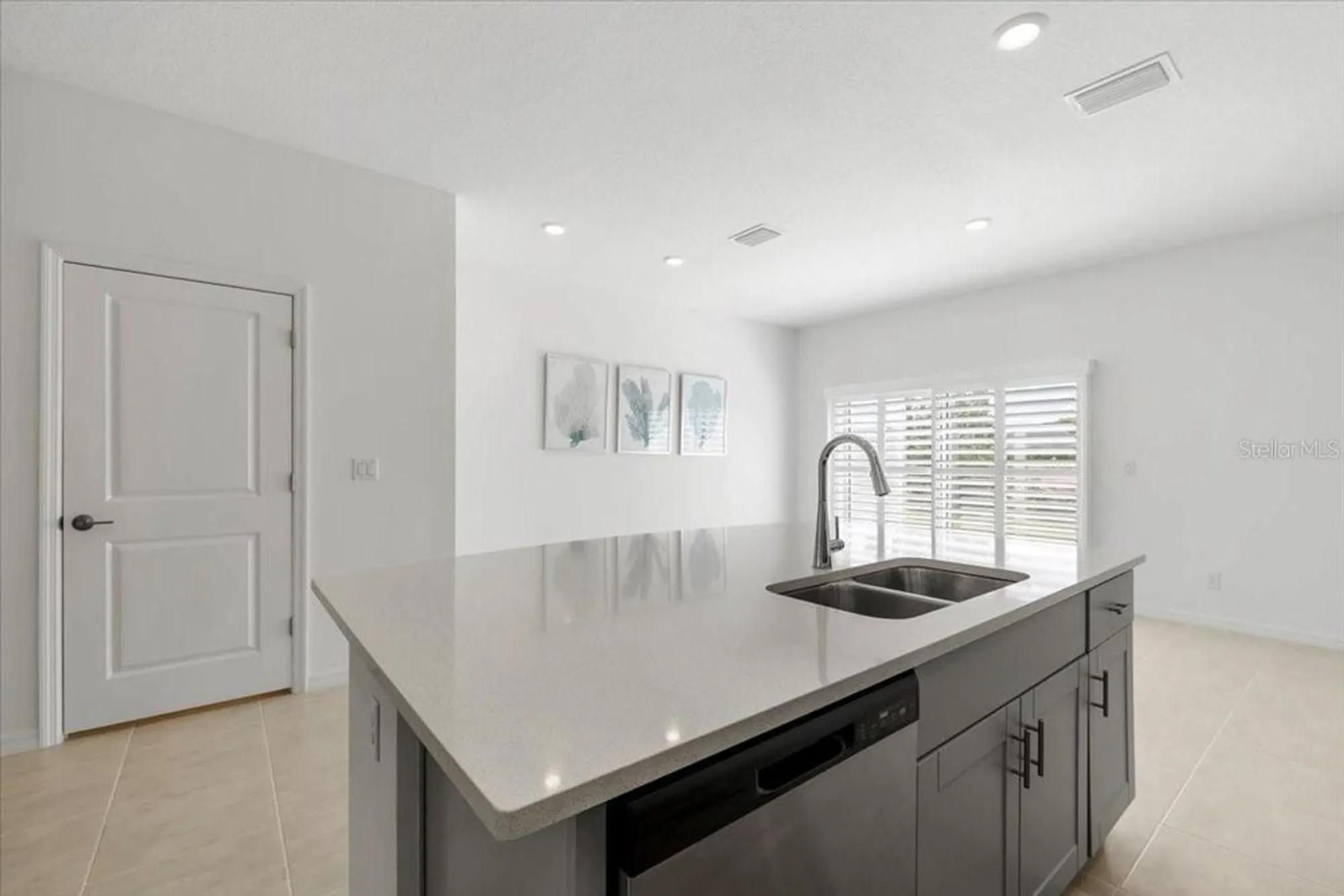 Property Slideshow image 19 of 55 | 16632 bergamo pl, Bradenton, FL, 34211