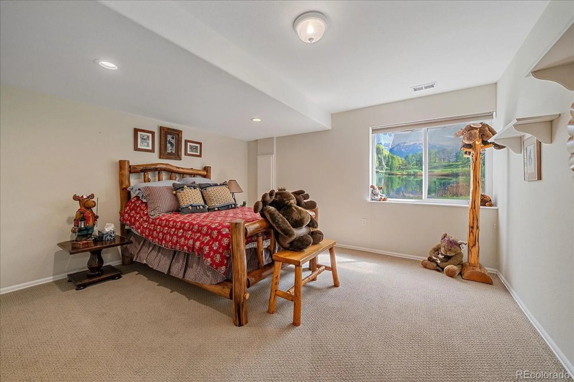 Property Slideshow image 34 of 47 | 8251 s quatar cir, Aurora, CO, 80016