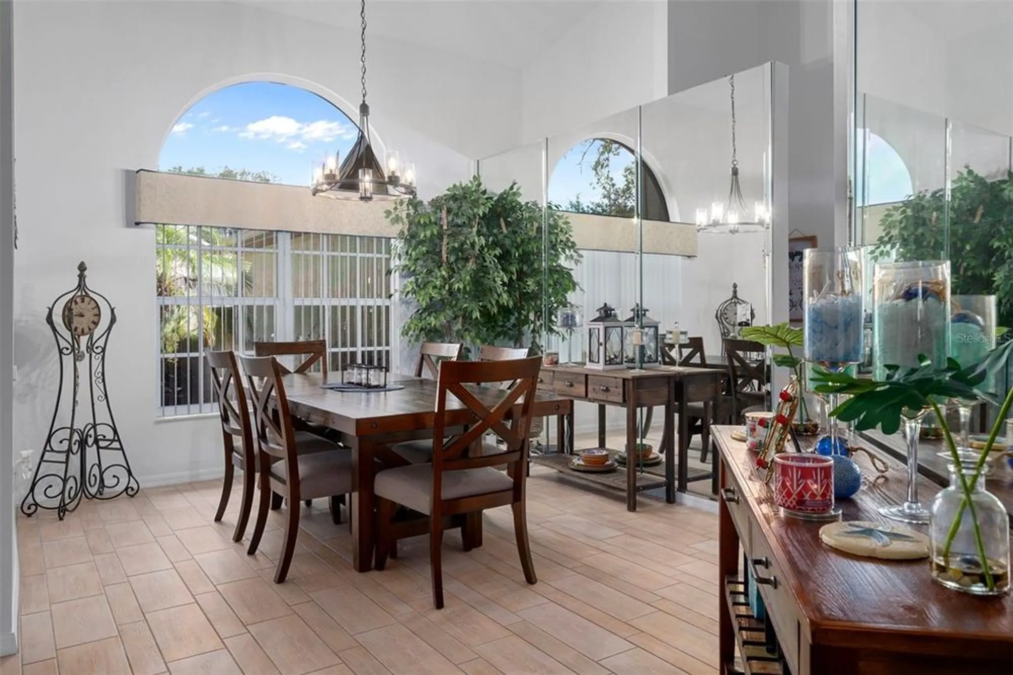 Property Slideshow image 13 of 52 | 416 mistwood ct, Spring Hill, FL, 34609