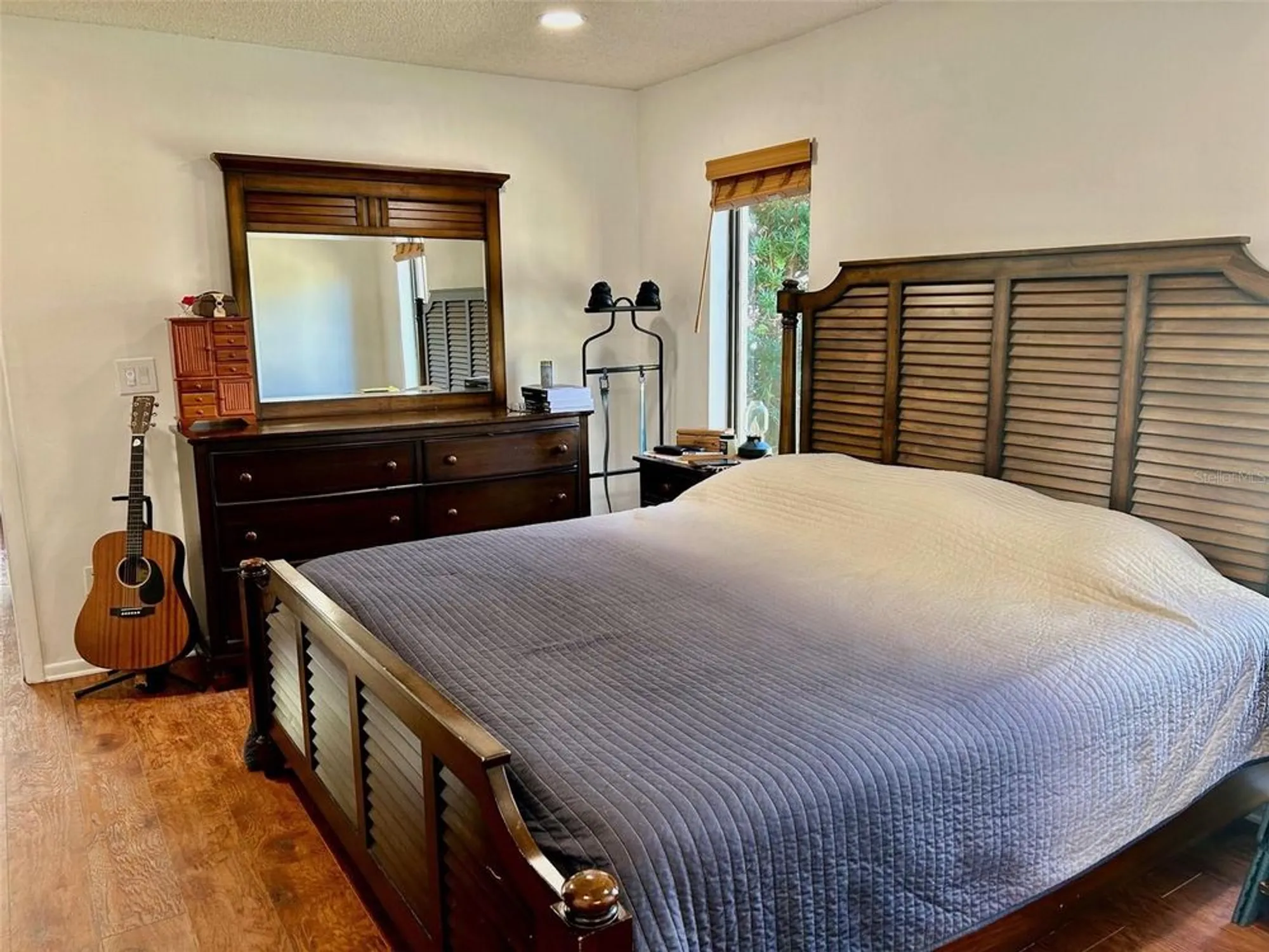 Property Slideshow image 11 of 30 | 2459 bay berry dr, Clearwater, FL, 33763